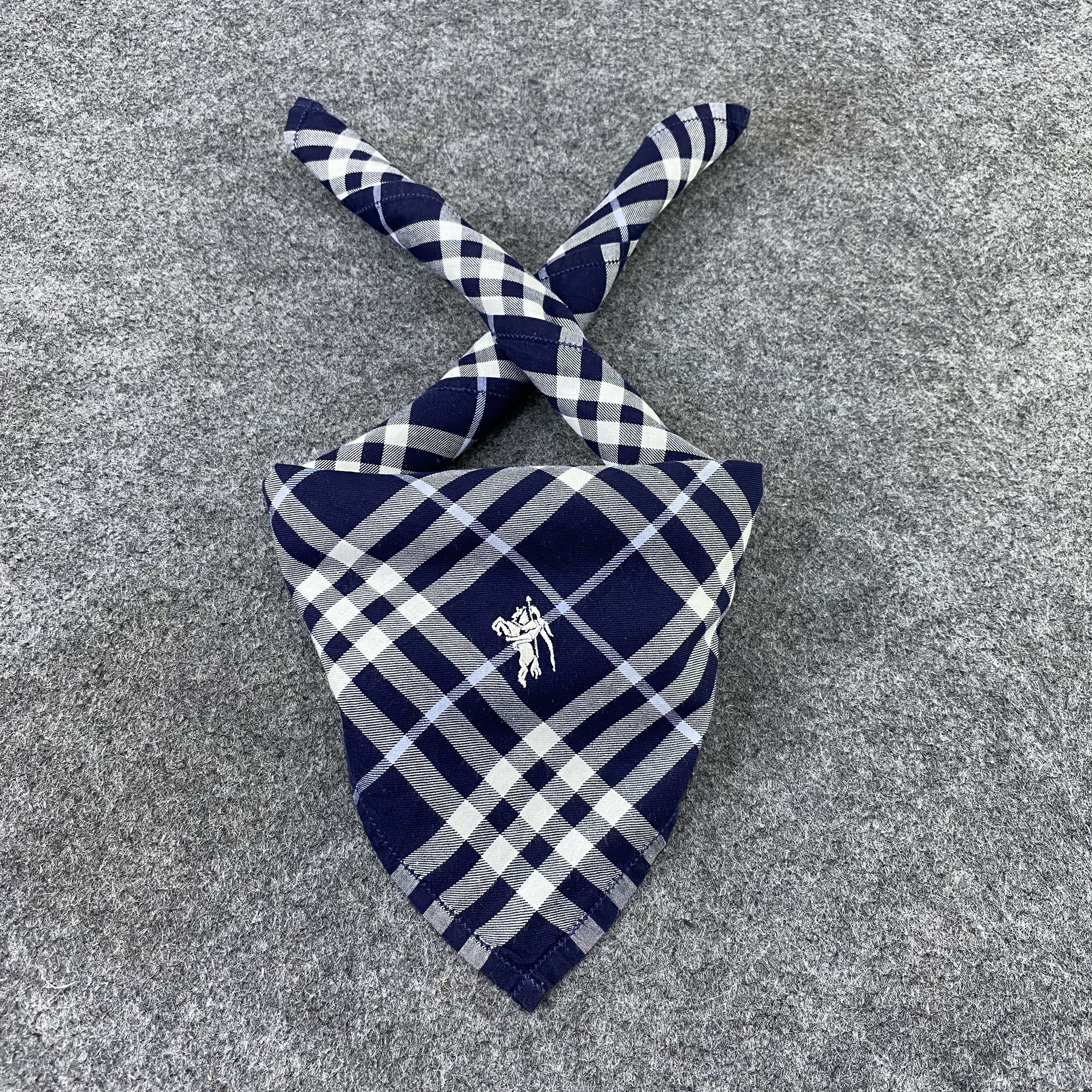 Burberry × Vintage Burberry Handkerchief / Bandana / Neckerchief-B1153 Size ONE SIZE - 2 Thumbnail