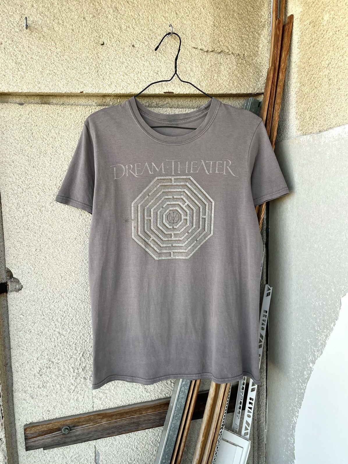 Band Tees Vintage Y2K Dream Theater Metal Rock Band Faded T-Shirt Size US M / EU 48-50 / 2 - 2 Thumbnail