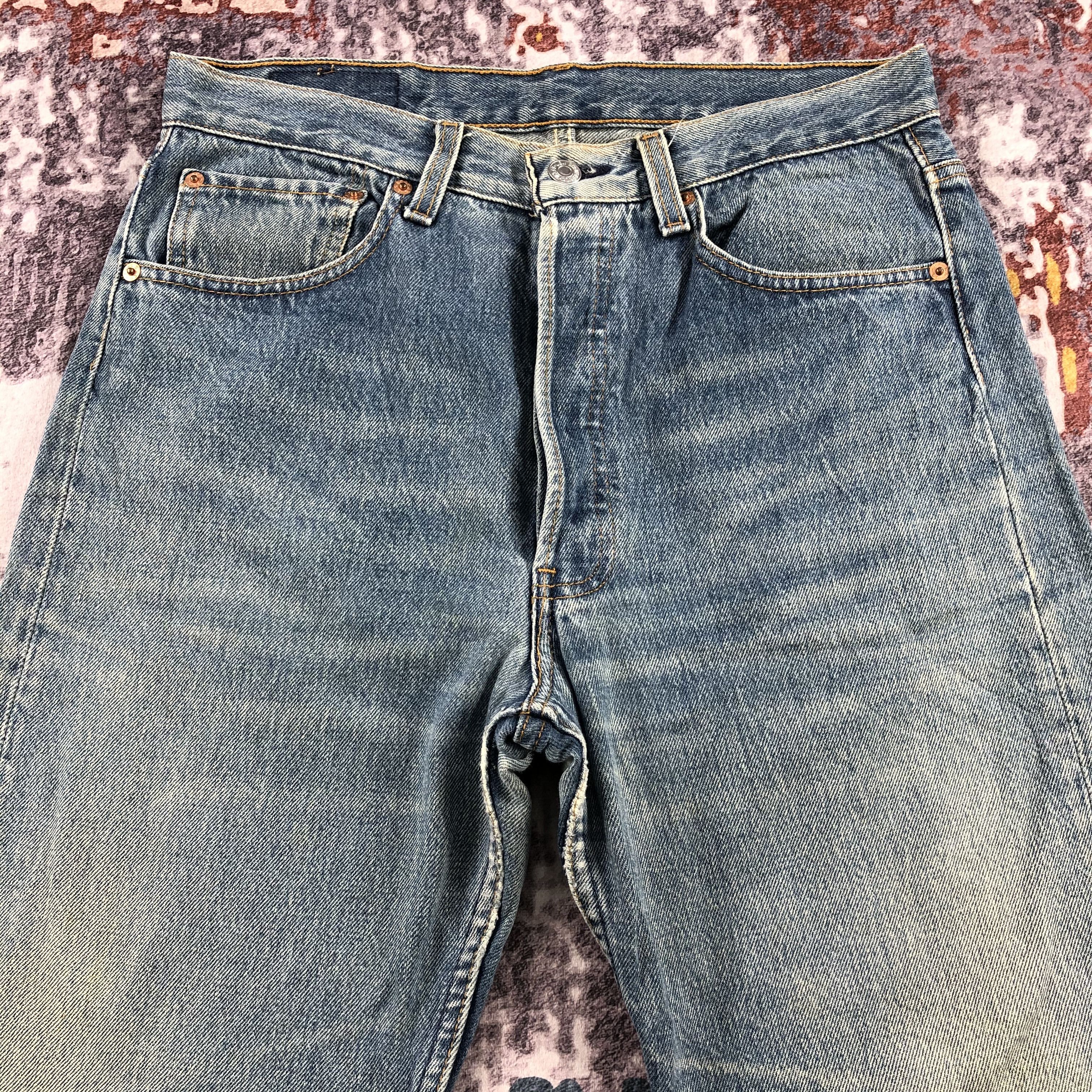 Levi's × Vintage 90s Vintage Blue Wash Levis 501 Jeans-JM2372 Size US 32 / EU 48 - 3 Thumbnail