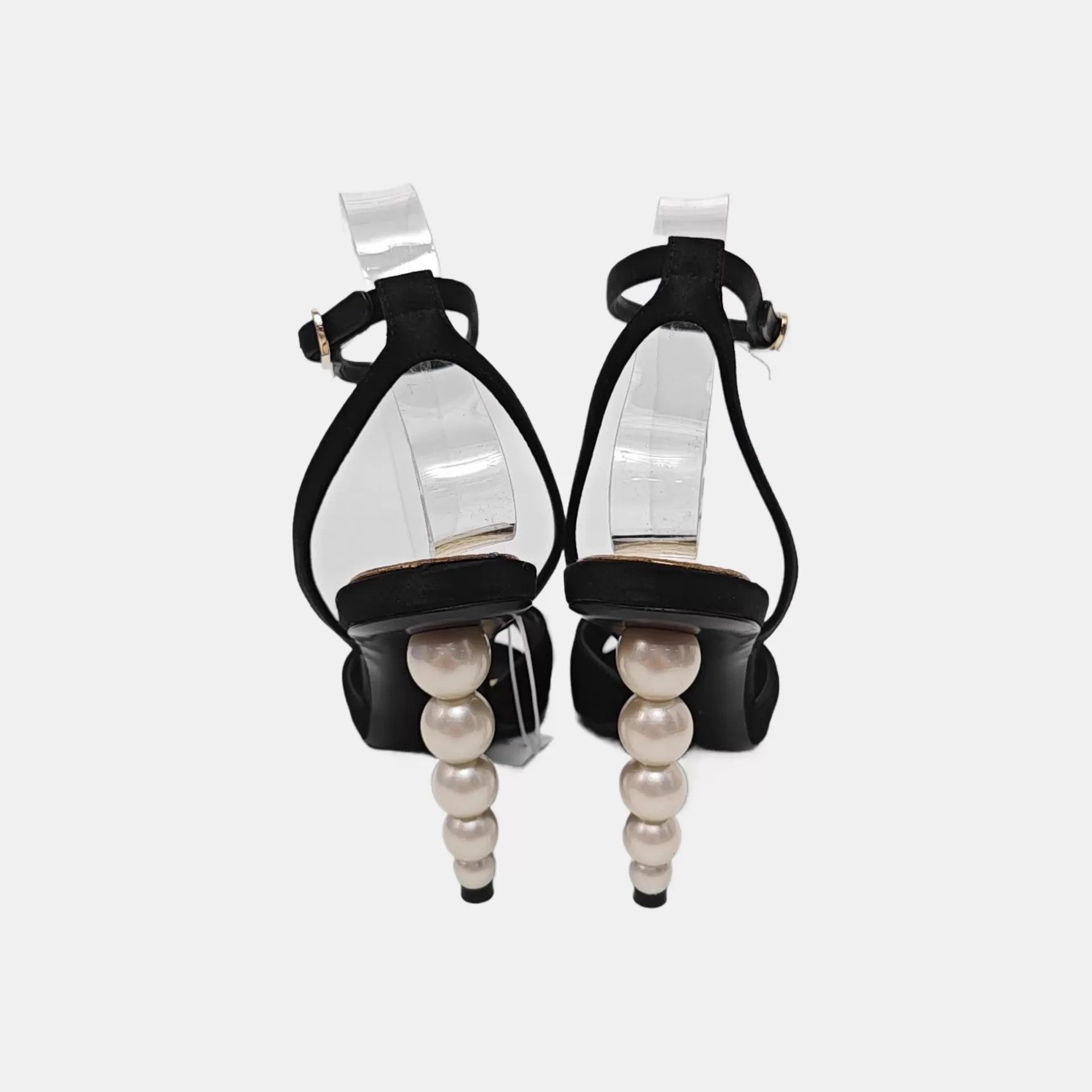 Chanel Chanel EU 37.5 heeled sandals Size US 7 / IT 37 - 8 Thumbnail