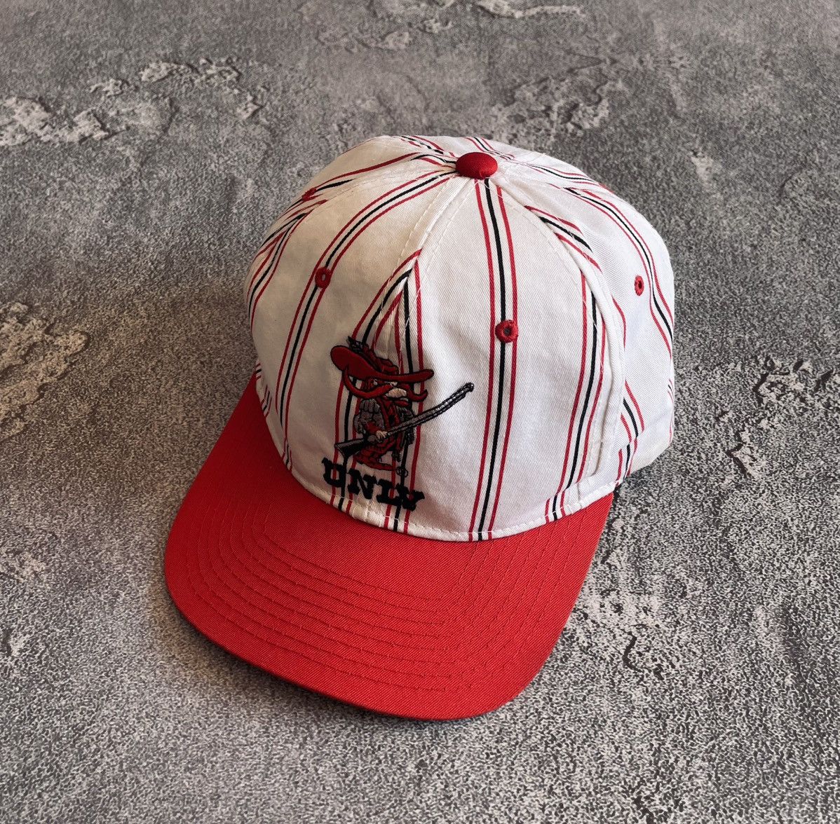 Starter VTG Starter NBA UNLV RUNNIN REBELS Striped Cap / Snapback Size ONE SIZE - 2 Thumbnail