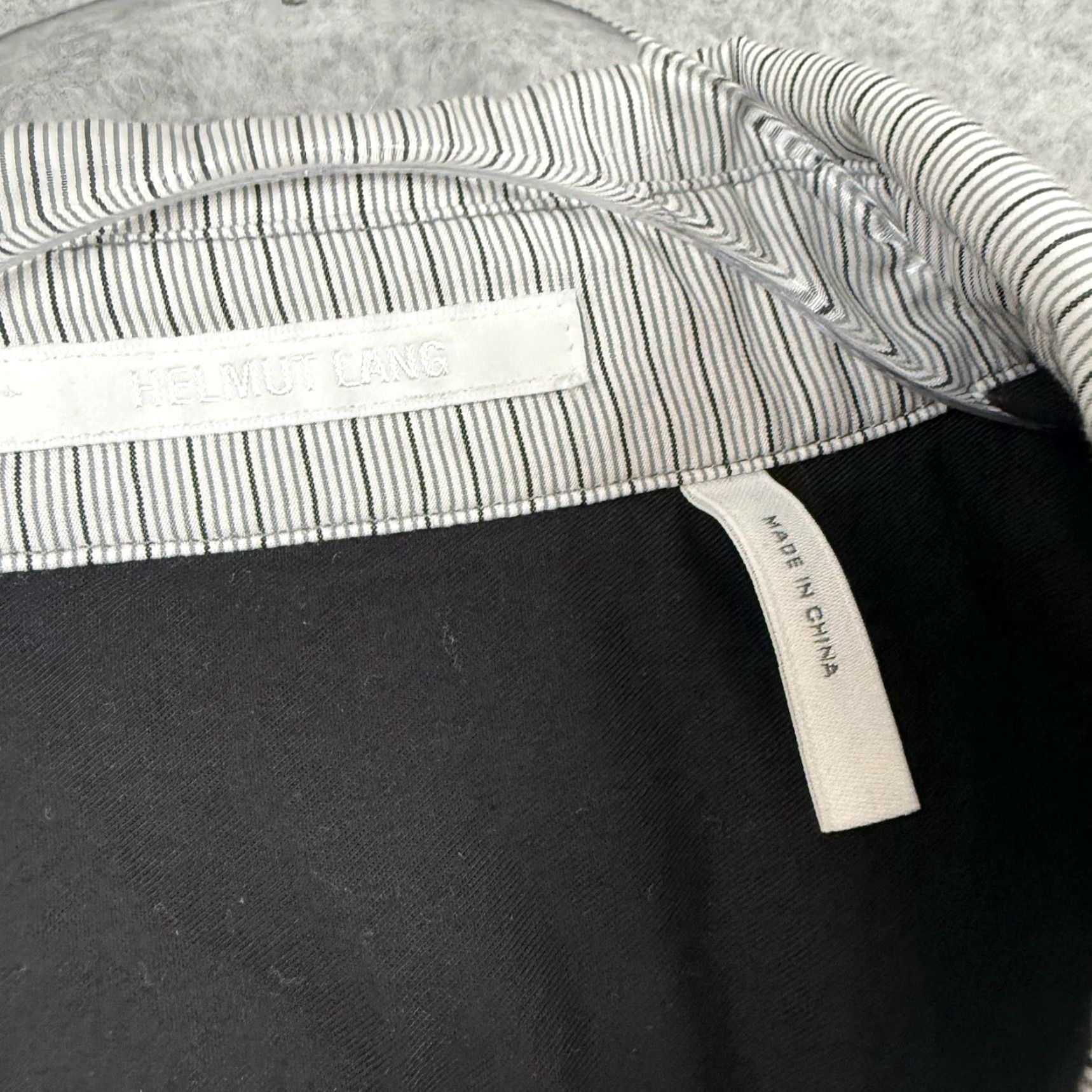 Helmut Lang Helmut Lang Windbreaker Shirt Jacket Gray Striped Lined Button Up Regular Size S Men Size US S / EU 44-46 / 1 - 5 Thumbnail