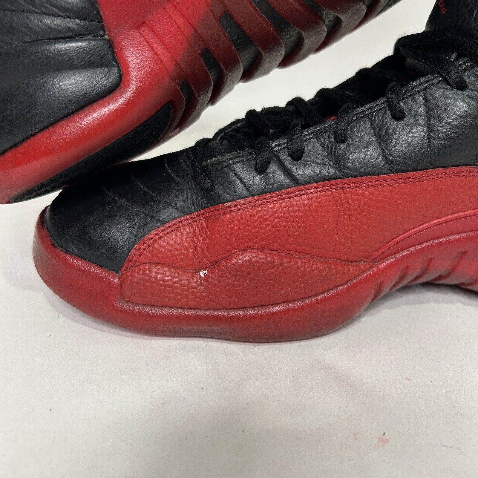 Nike Nike Air Jordan 12 Retro OG “Flu Game” 2016 Size US 9.5 / IT 39.5 - 9 Thumbnail