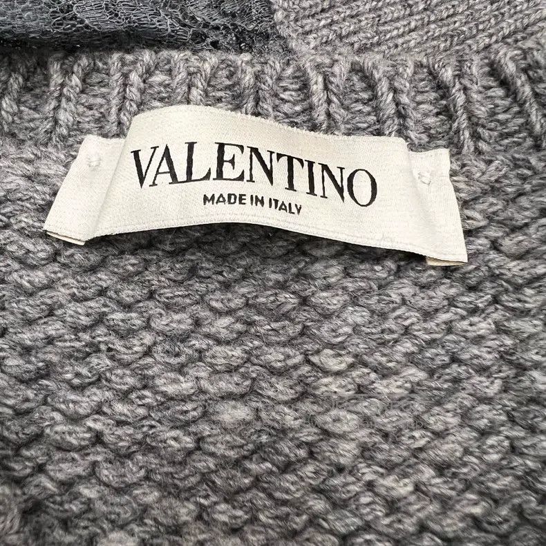 Valentino Valentino Genuine grey wool lace sweater Size L / US 10 / IT 46 - 3 Thumbnail