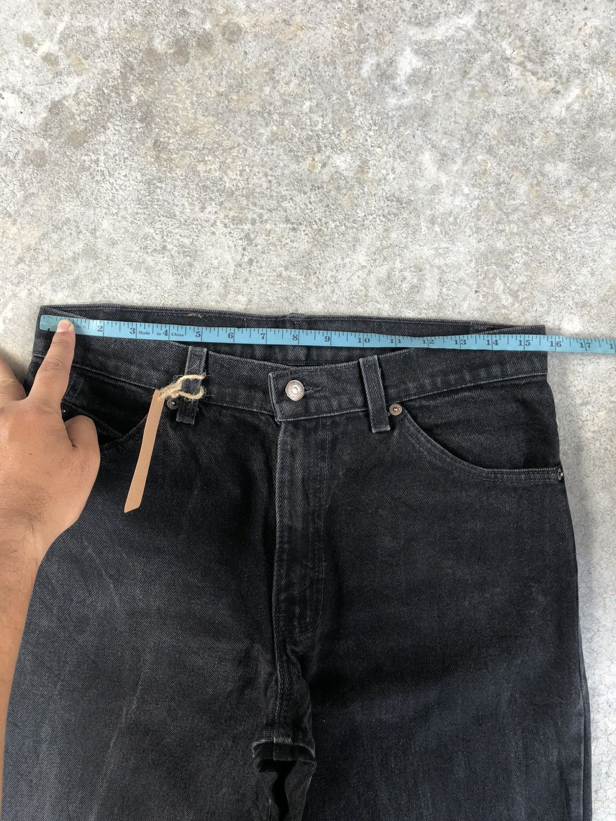 Levi's Vintage 90s Levis Orange Tab Baggy Distressed Jeans 550 Size US 31 - 21 Thumbnail