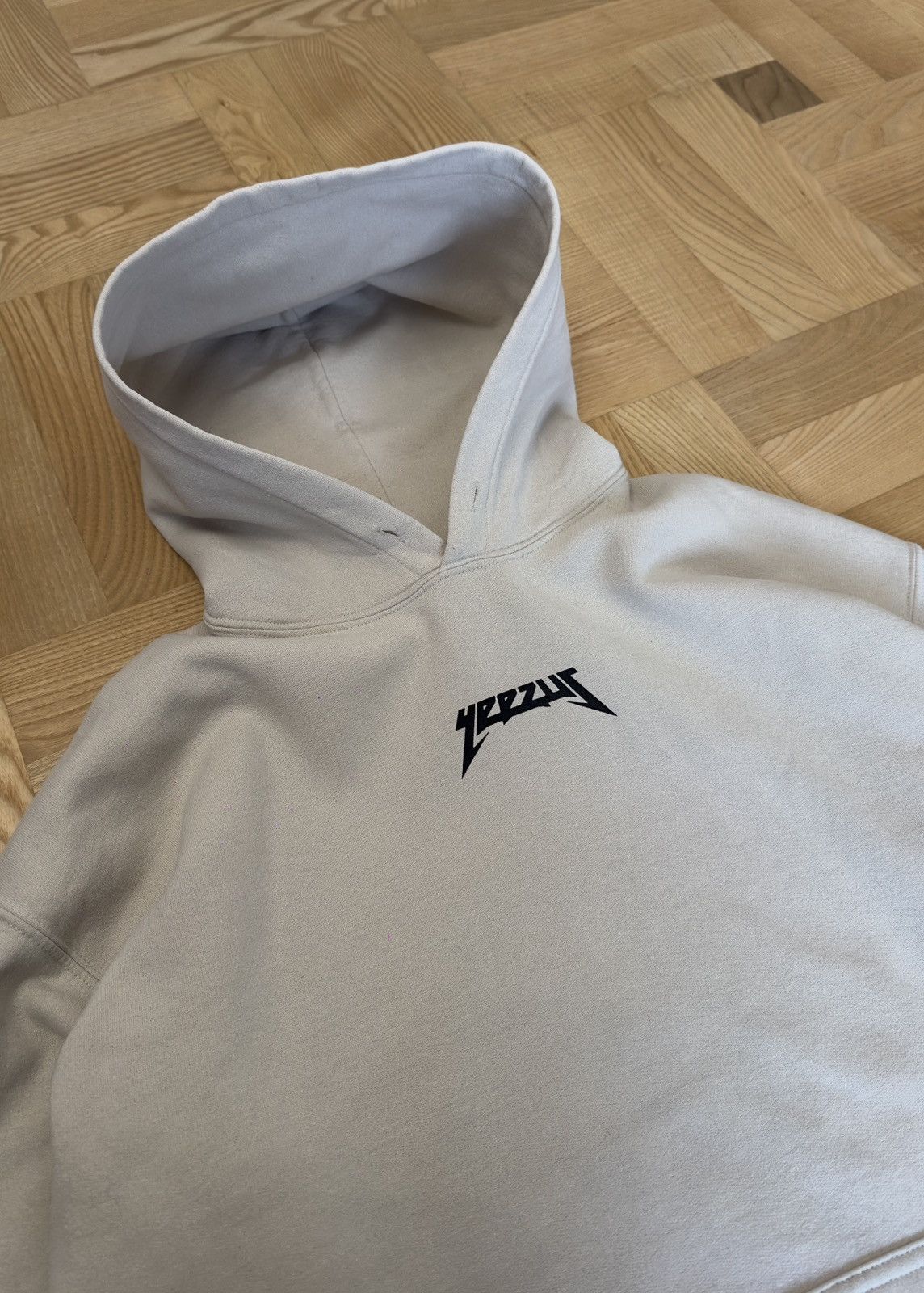 Gildan UNRELEASED Kanye West Yeezus How to Beat The Devil Hoodie Size US L / EU 52-54 / 3 - 4 Thumbnail
