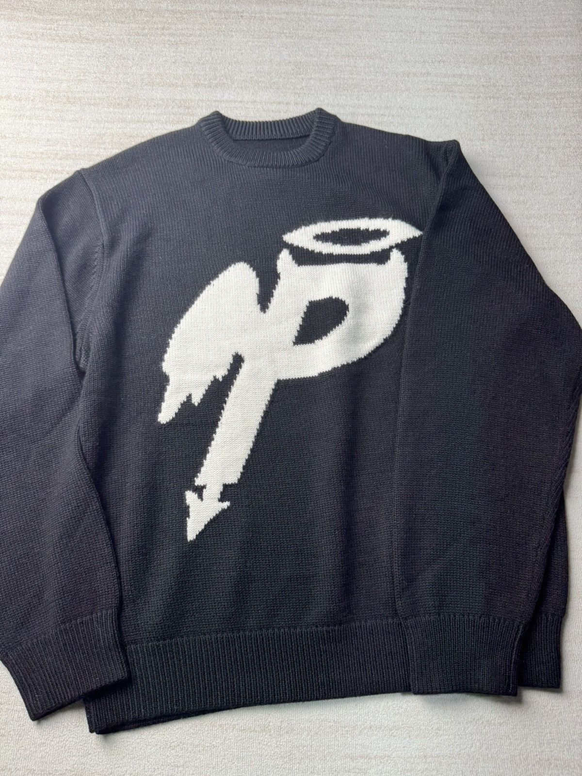 Palace P wing sweater S Size US L / EU 52-54 / 3 - 1 Thumbnail