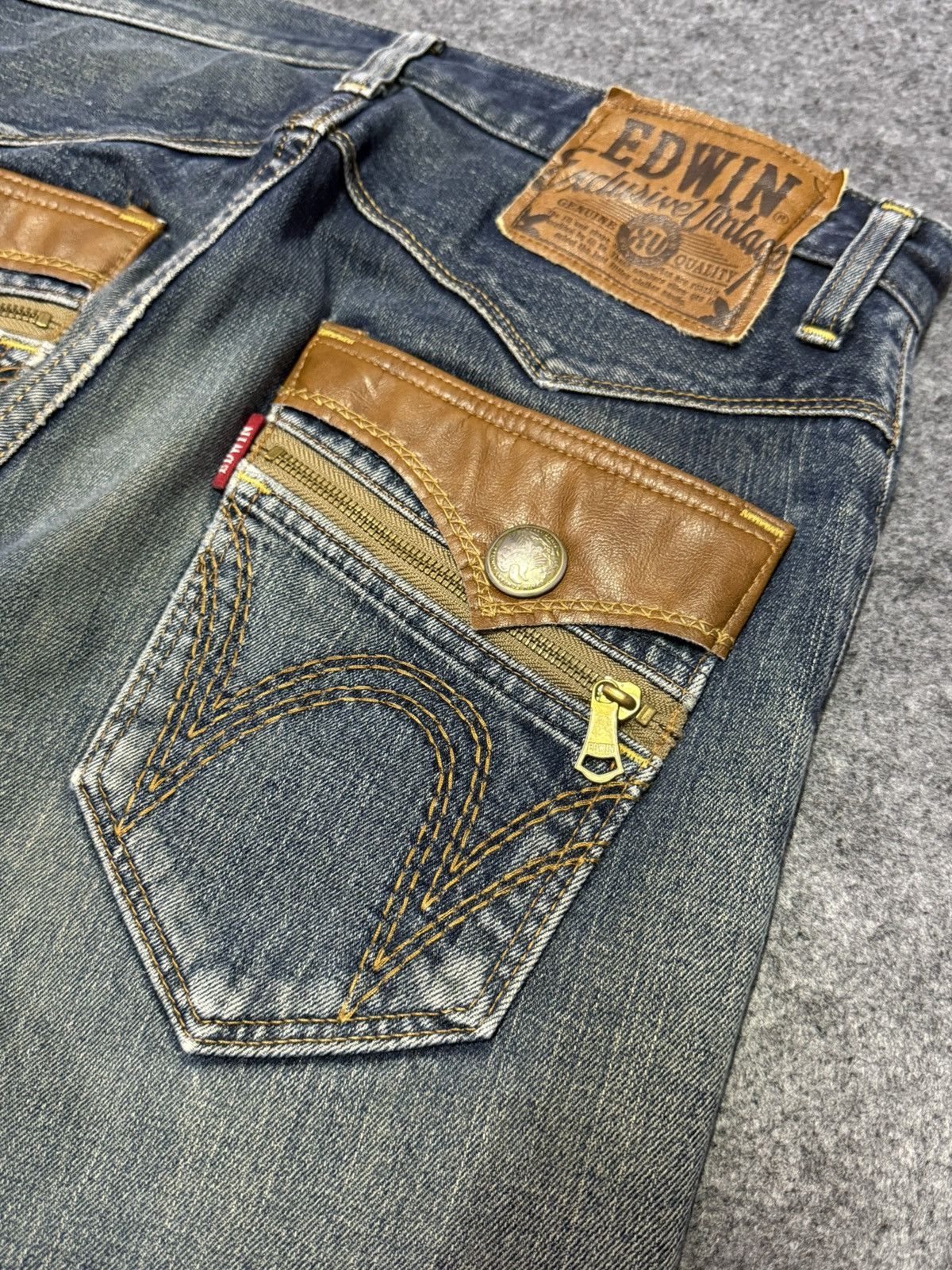 Edwin 2000s Edwin XV Leather Trimmed Muddy Wash Loose Jeans Size US 32 / EU 48 - 8 Thumbnail