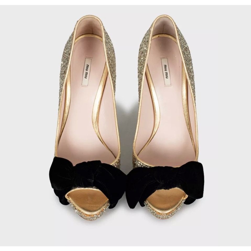 Miu Miu Miu Miu Gold Leather Peep-Toe Heels with Velvet Bow Sz.38 Size US 8 / IT 38 - 2 Thumbnail