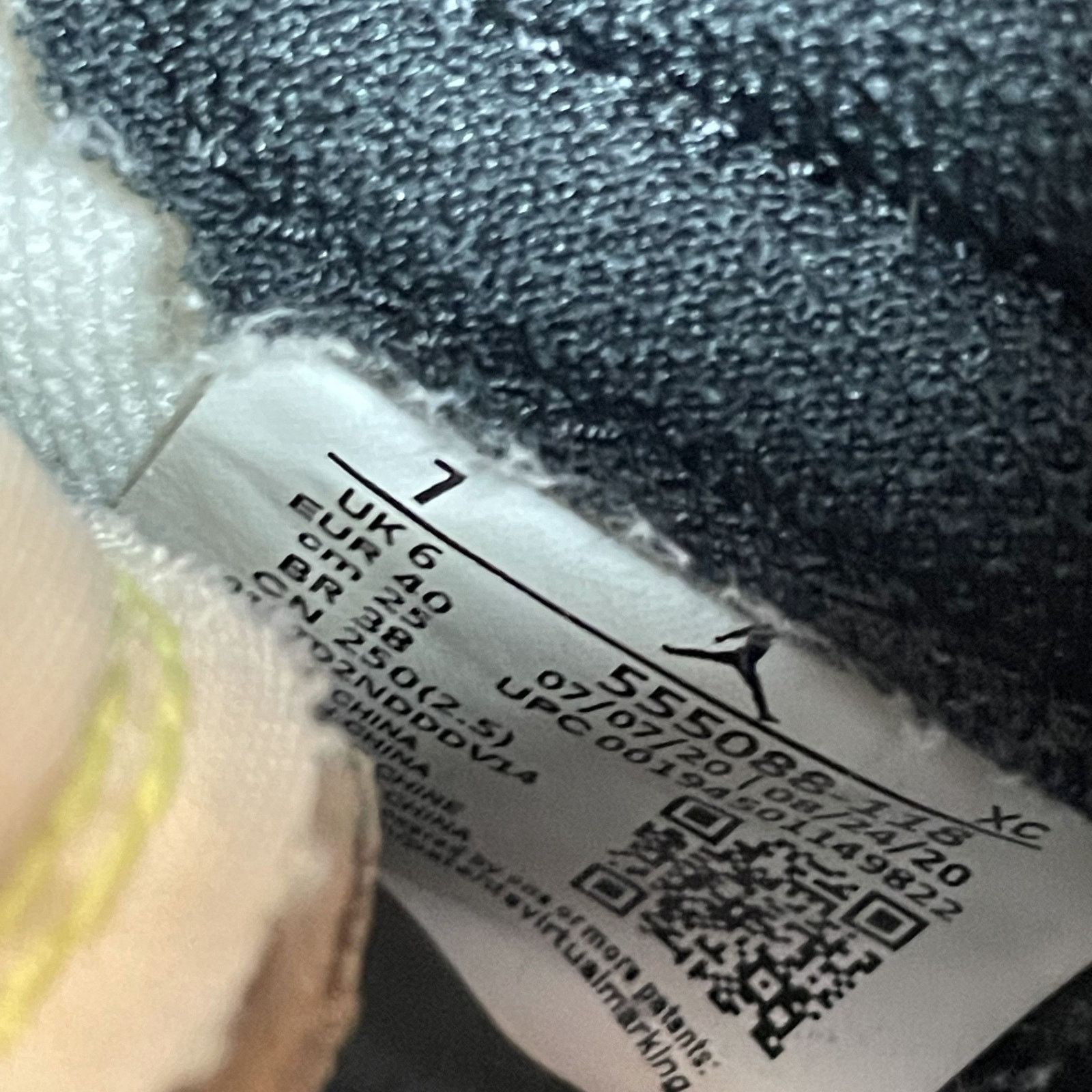 Jordan Brand × Nike Nike Air Jordan 1 High Shoes 7 Size US 7 / EU 40 - 13 Thumbnail