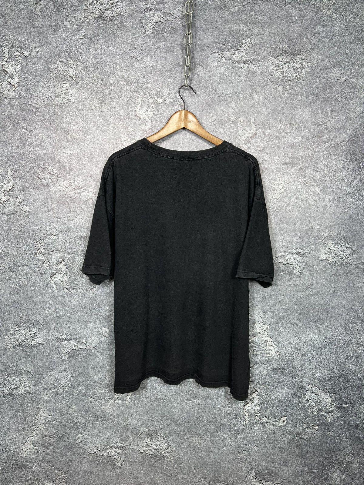 Band Tees Vintage 2002 Disturbed Band Black T Shirt Size US XL / EU 56 / 4 - 8 Thumbnail