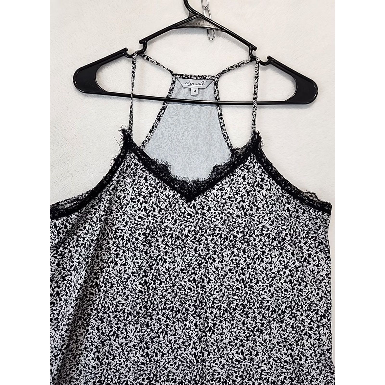 Vintage Eden Ruth Camisole Tank Top Racerback V-Neck Lace Trim Floral Black & White Womens M Lace Tank Top Size M / US 6-8 / IT 42-44 - 2 Thumbnail