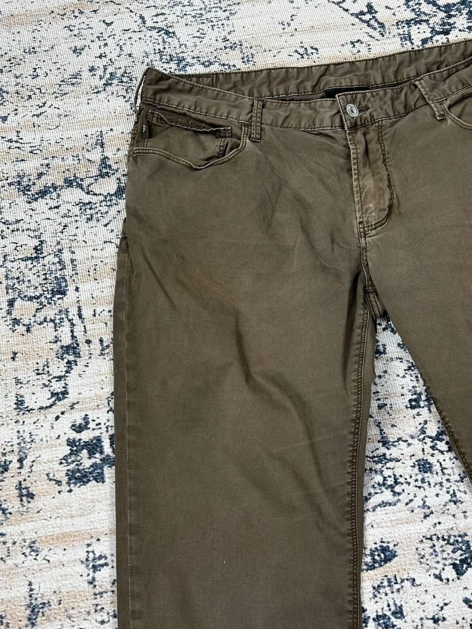 Armani × Emporio Armani Vintage Emporio Armani Low Rise Olive Distressed Pants Size US 34 / EU 50 - 4 Thumbnail