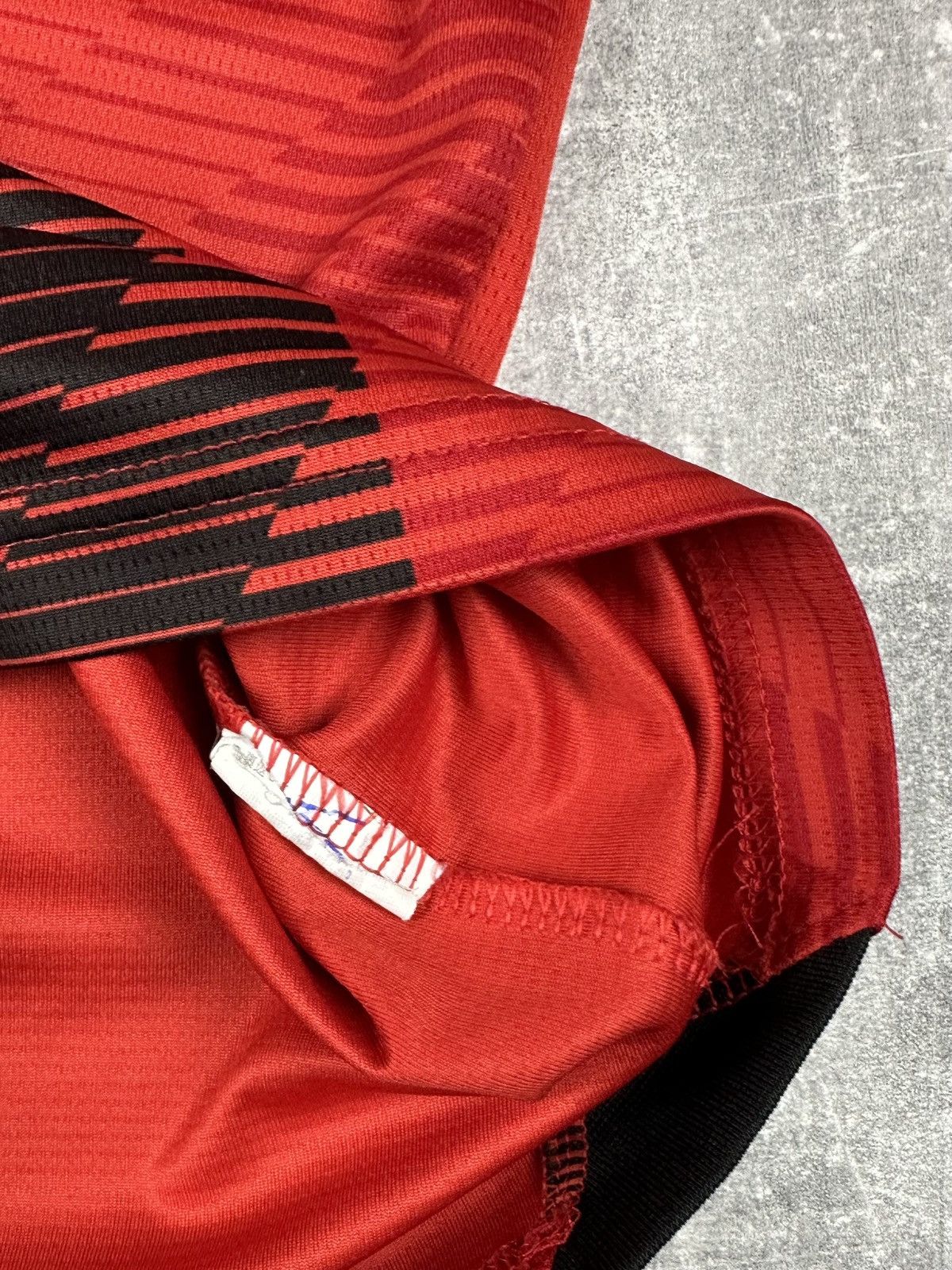 Puma Puma AC Milan Home Soccer Jersey 2023/24 Size US XL / EU 56 / 4 - 13 Thumbnail