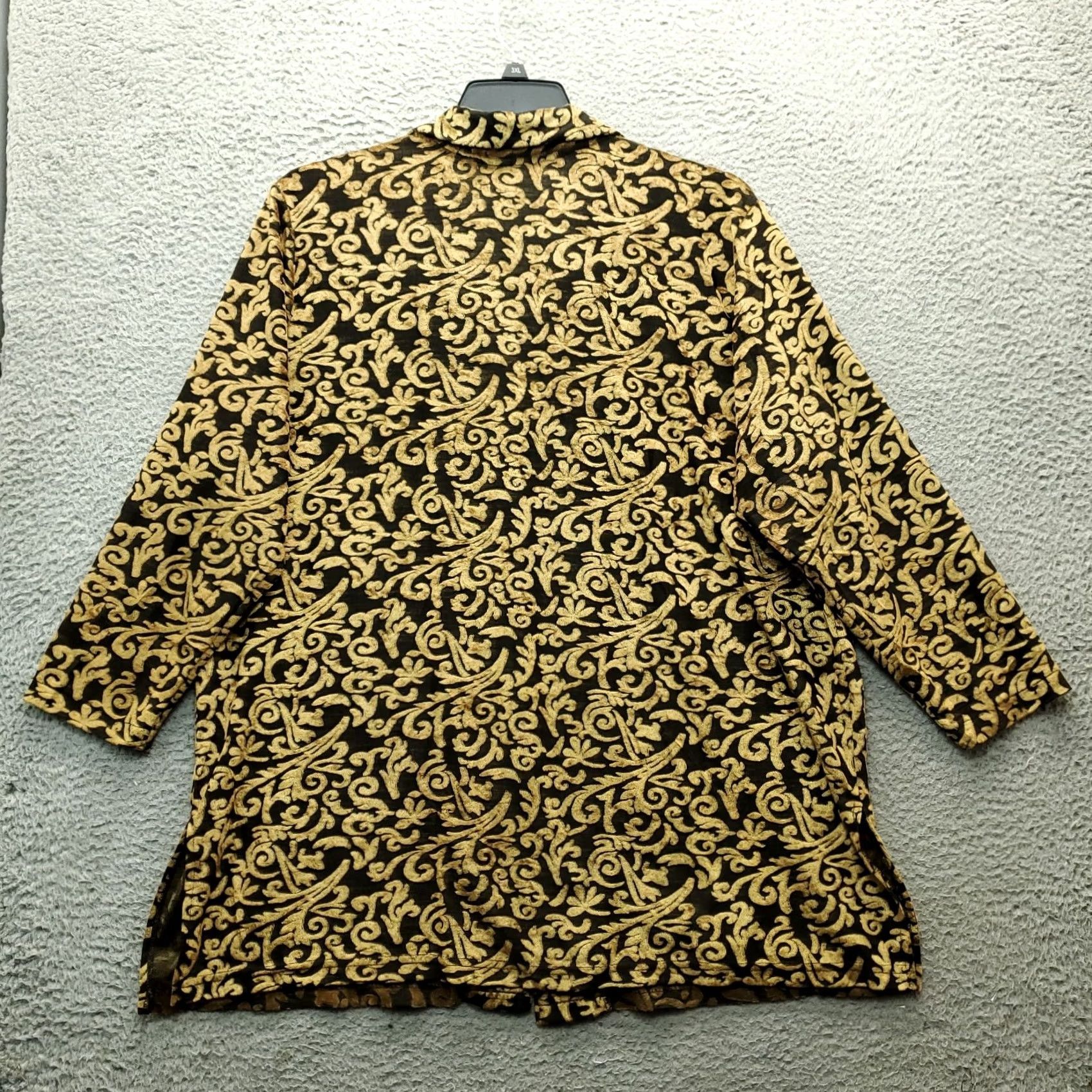 Diane von Furstenberg Diane von Furstenberg Blouse Womens 2X Velvet Burnout Design Multi Geometric Button-Up Shirt Womens Size 2X Color Multicolor Clothing Mens Womens Size XXL / US 16-18 / IT 52-54 - 2 Thumbnail