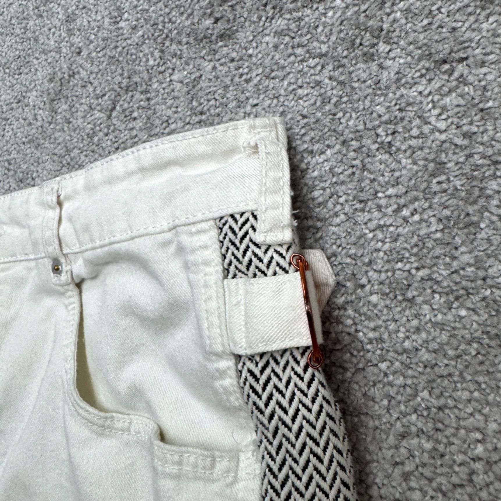 Anthropologie Anthropologie Jeans Woman Regular White Denim 30 5-Pocket Button Fly Belt Loops Ankle Slim Stretch Size 30" / US 8 / IT 44 - 5 Thumbnail
