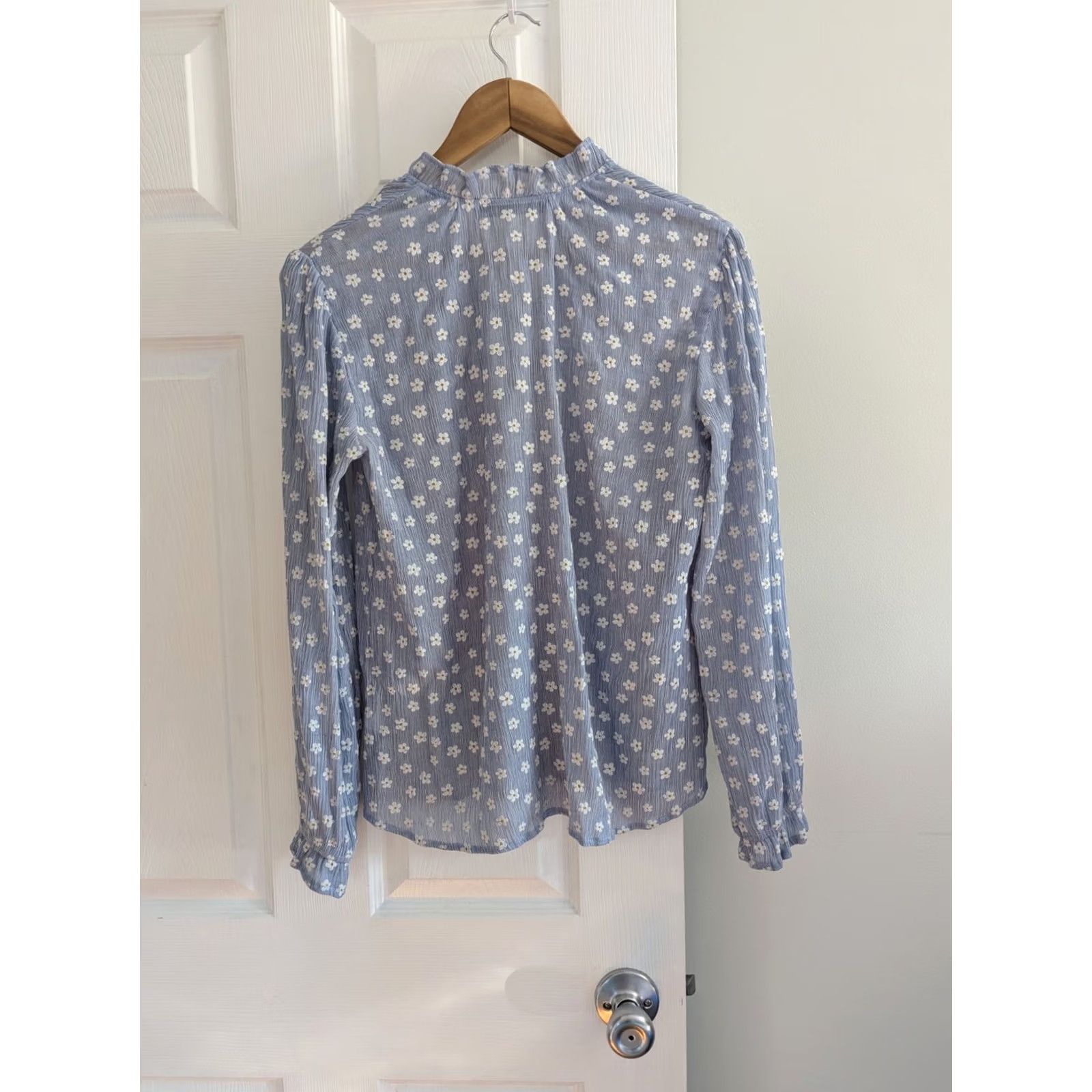 Zara Zara Blouse Long Sleeve Daisy Print Ruffle Peasant Floral Top M Blue Womens Size M / US 6-8 / IT 42-44 - 4 Thumbnail