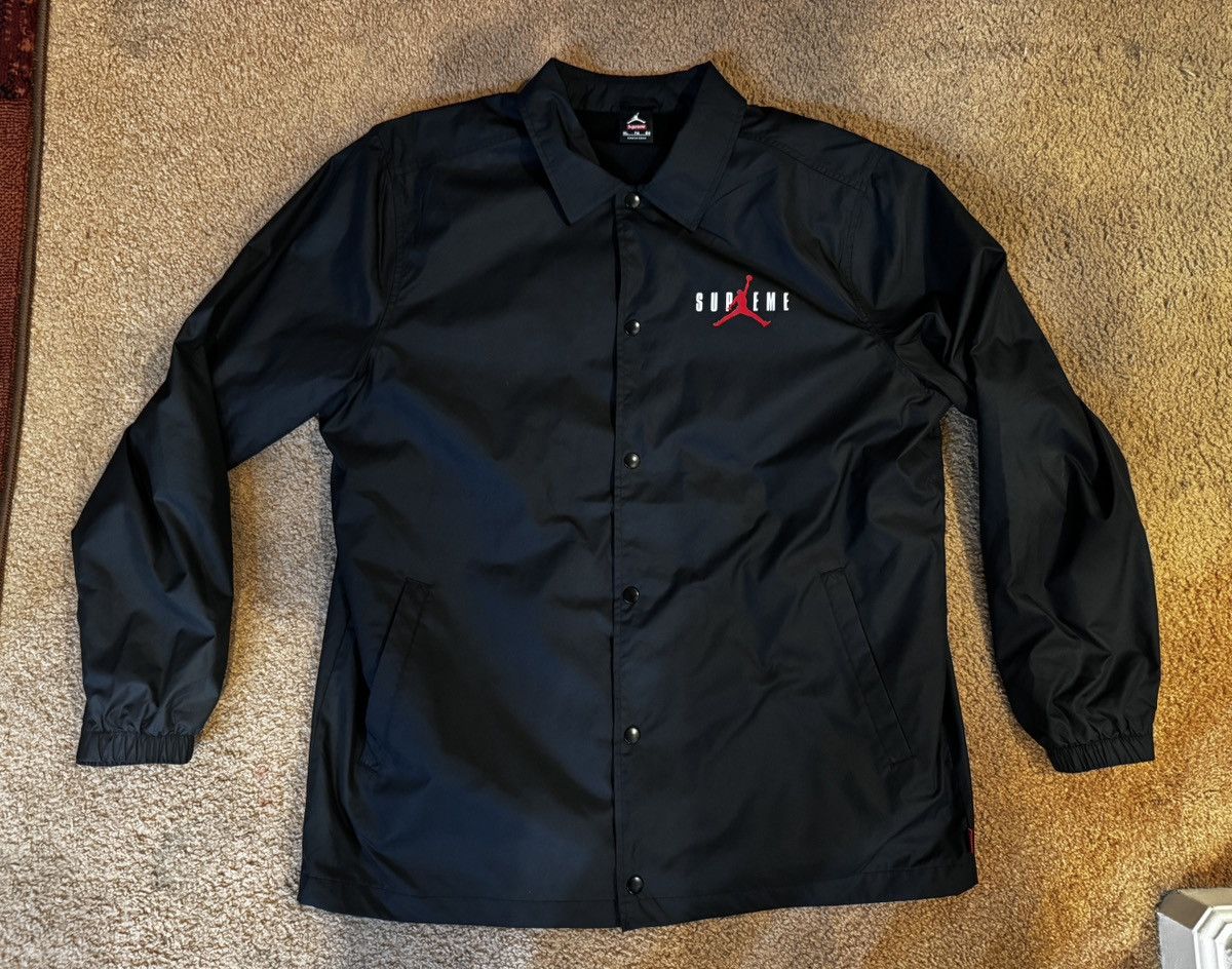 Supreme Jordan Black Coaches Jacket XL