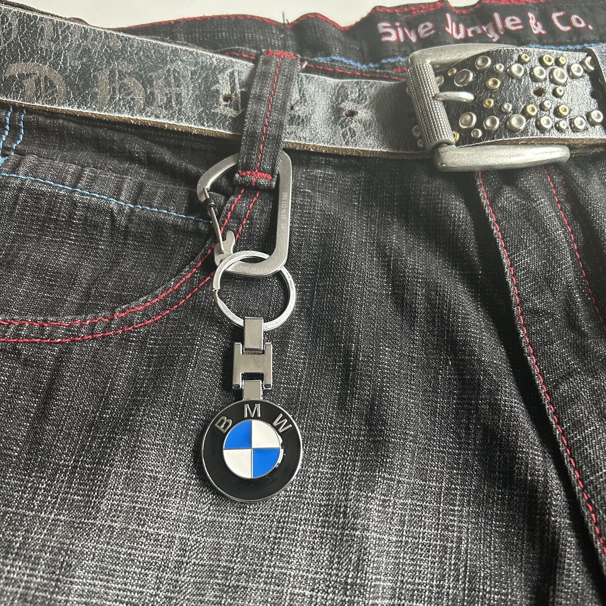BMW × Japanese Brand Vintage Y2K 2000s style BMW emblem key fob skate keychain Size ONE SIZE - 2 Thumbnail