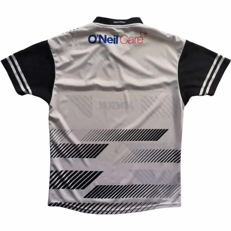 O'Neills Ayr United 2023-24 O’Neills home football jersey size S Size US S / EU 44-46 / 1 - 2 Thumbnail