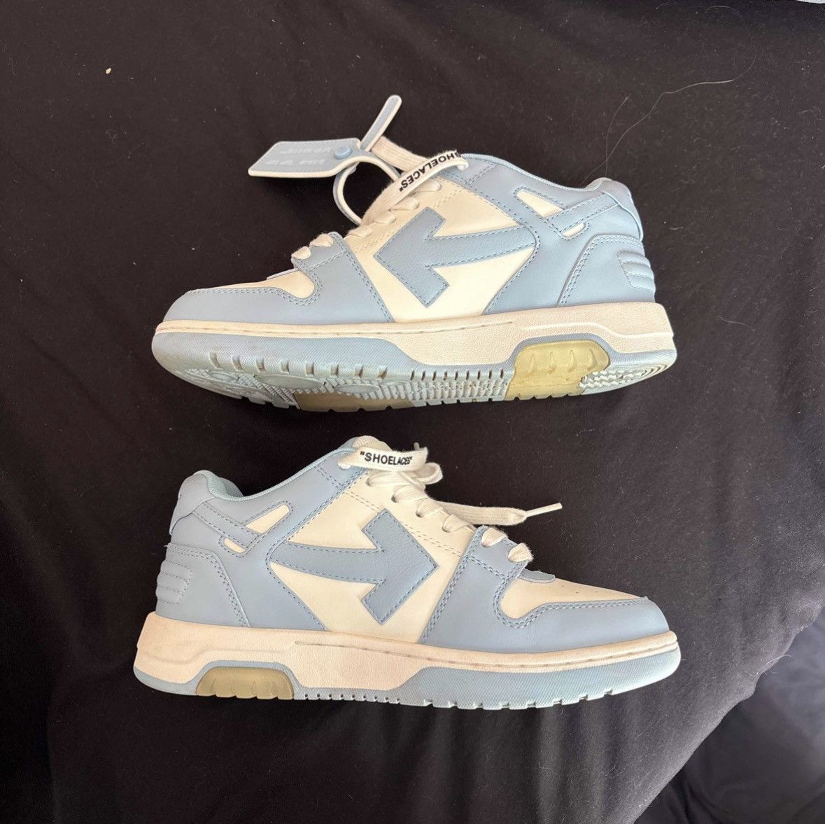 Off-White Off-White Out Of Office Low–White/Light Blue – EU 37 (US 7) Size US 7 / EU 40 - 5 Thumbnail