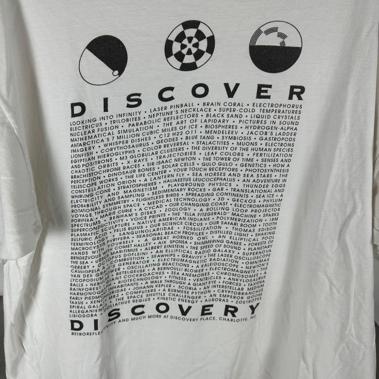 Hanes Vtg 90s Discover Discovery Retroreflectivity Typography Tee Size US XXL / EU 58 / 5 - 2 Thumbnail