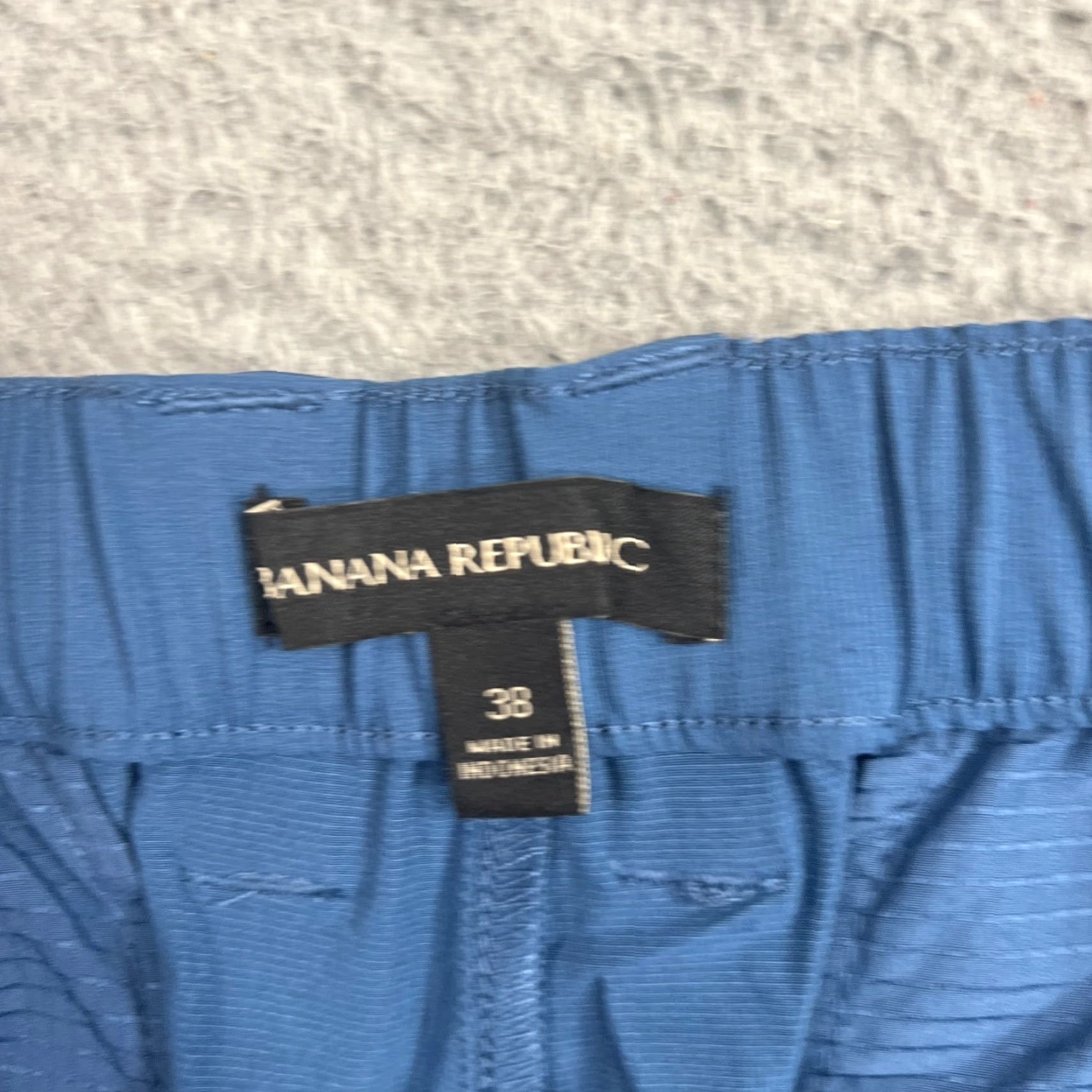 Banana Republic Banana Republic Shorts Mens 38 Blue Comfort Chino Flat Front Stretch Wicking NWT Casual Size US 38 / EU 54 - 6 Thumbnail