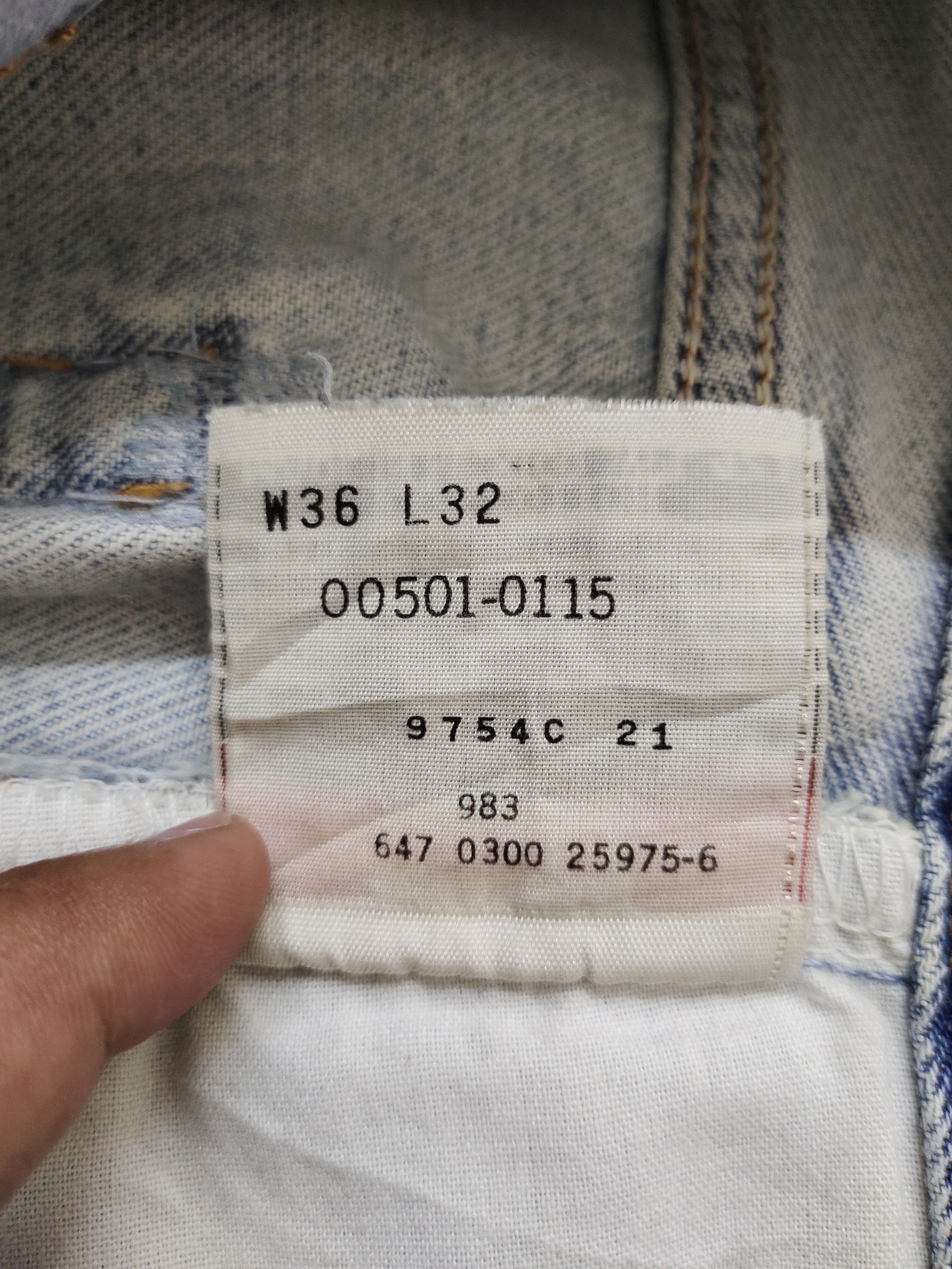 Levi's Vintage Clothing Vintage Levis 501 Mickey Mouse Distress Jeans Custom Size US 35 - 22 Thumbnail