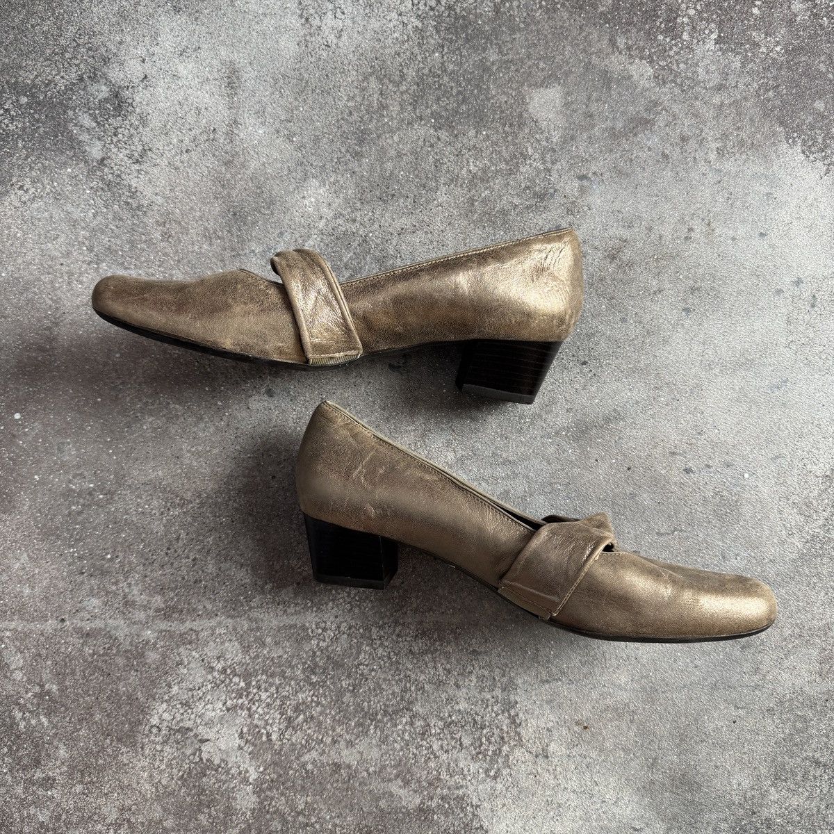 If Six Was Nine Avant Garde Vintage Real Faded Leather Heel Flat Boots Size US 9 / IT 39 - 8 Thumbnail