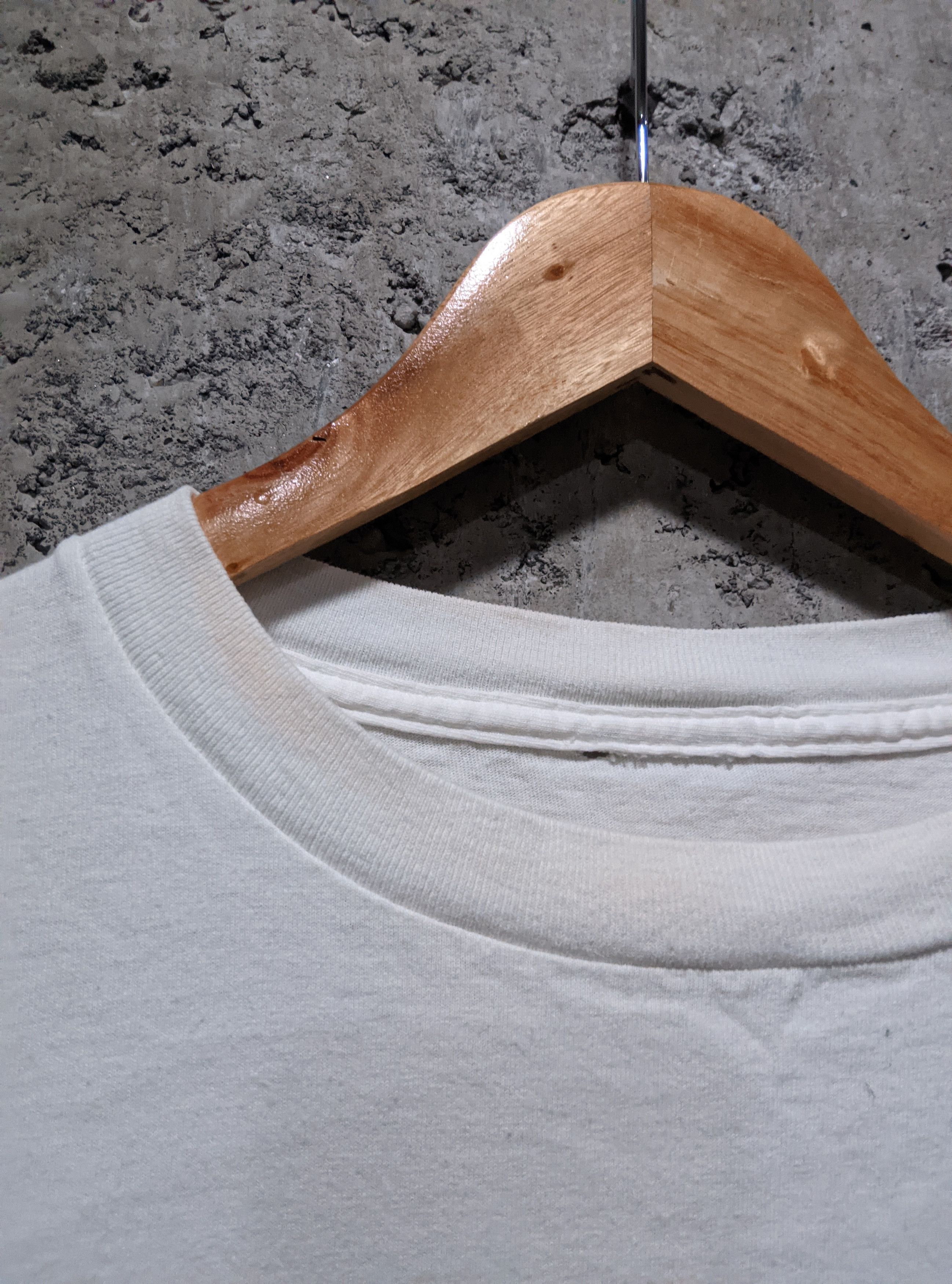 Vintage Vintage 2000s gundam wing zechs merquise t shirt Size US XL / EU 56 / 4 - 3 Thumbnail