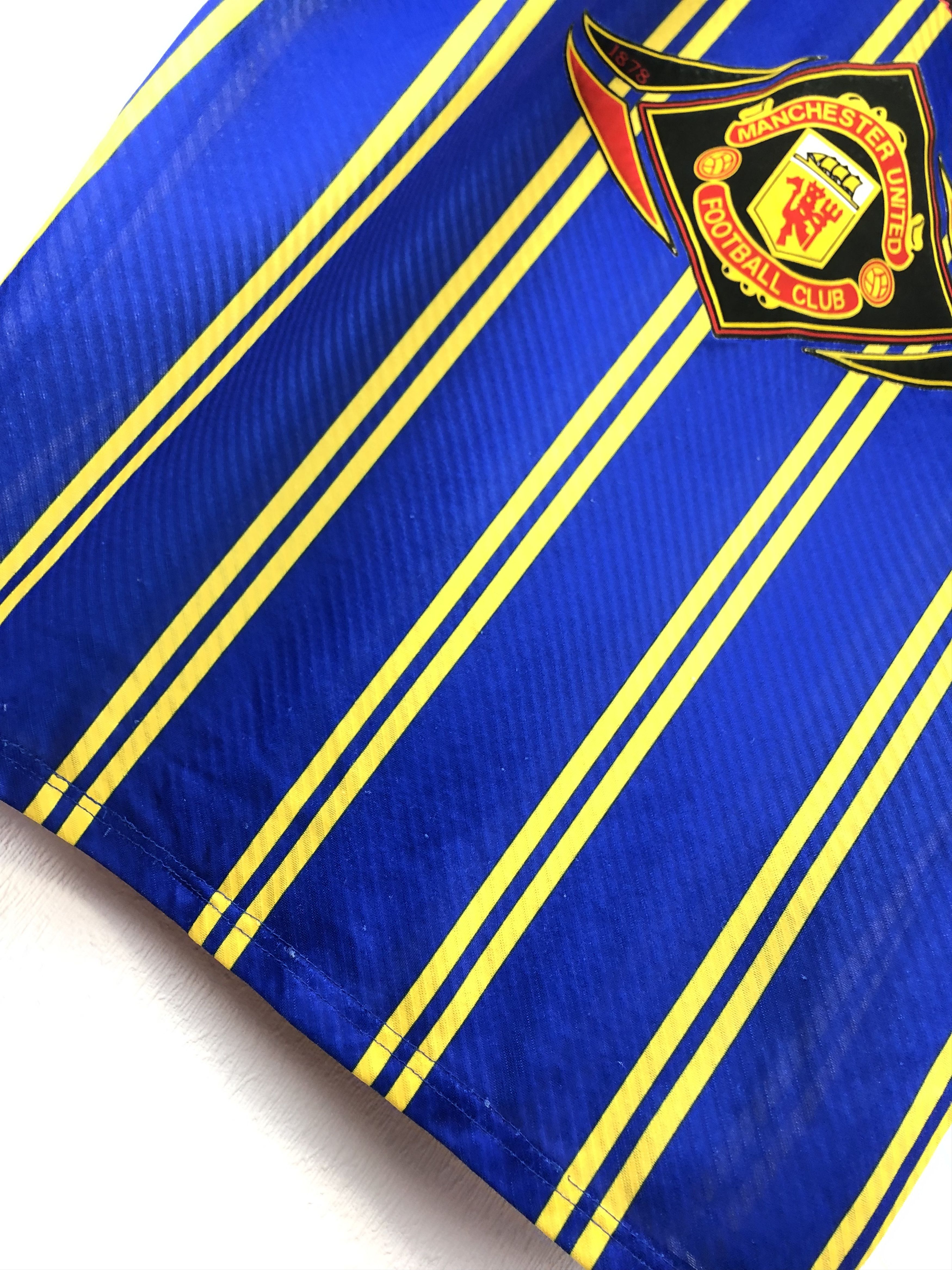 Umbro Vintage 90's Manchester United Football Shirt Soccer Jersey Size US M / EU 48-50 / 2 - 9 Thumbnail