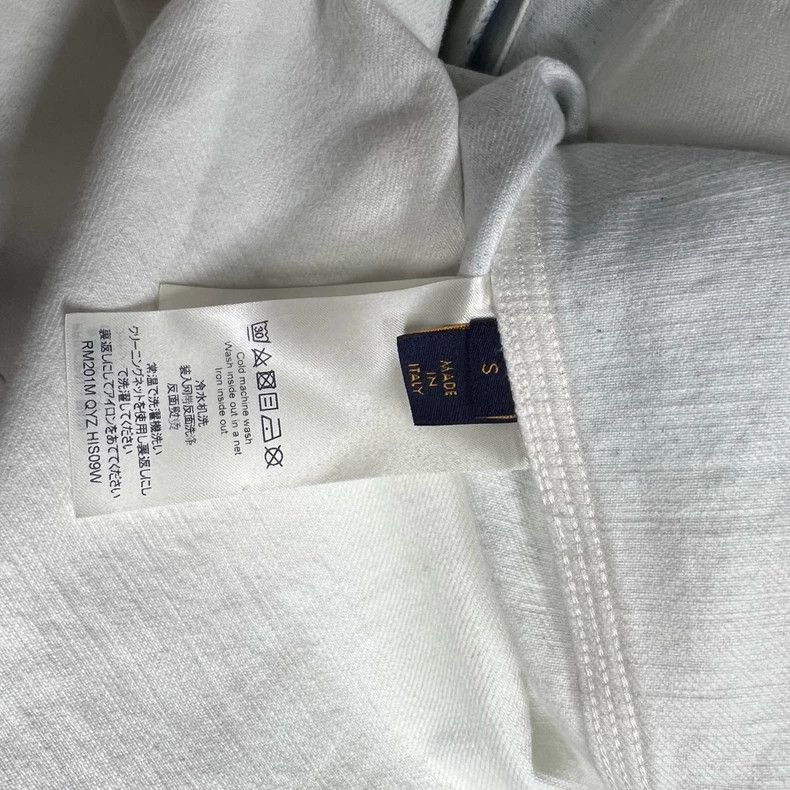 Louis Vuitton Louis Vuitton Blue starry sky gradient presbyopic full logo Size US M / EU 48-50 / 2 - 7 Thumbnail