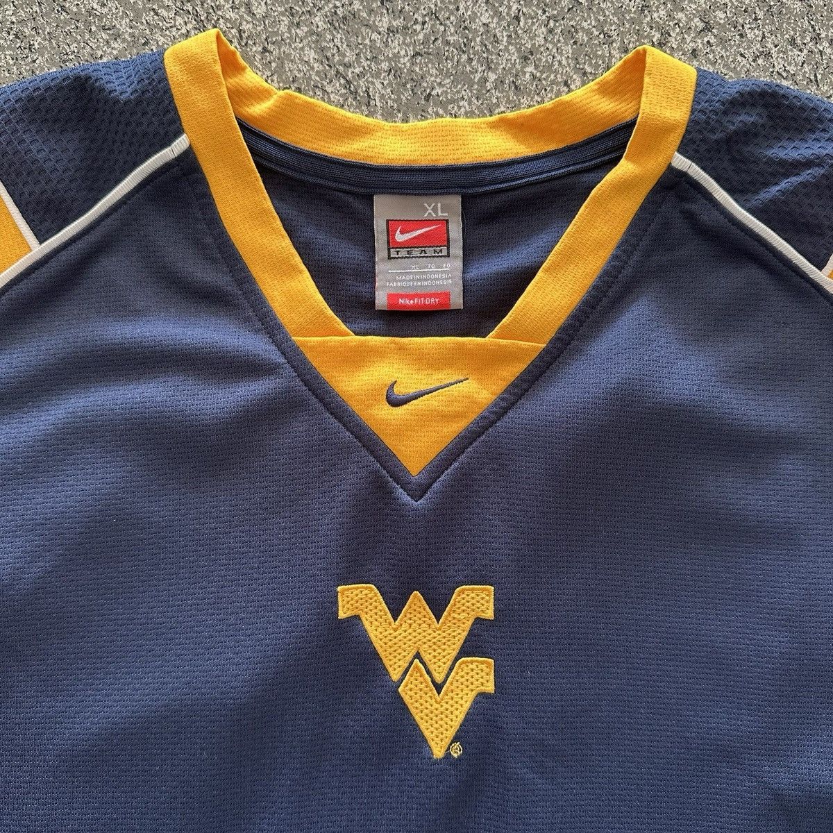 Nike Nike West Virginia Vintage Jersey Shirt Mens XL Team Fit Dry Size US XL / EU 56 / 4 - 3 Thumbnail
