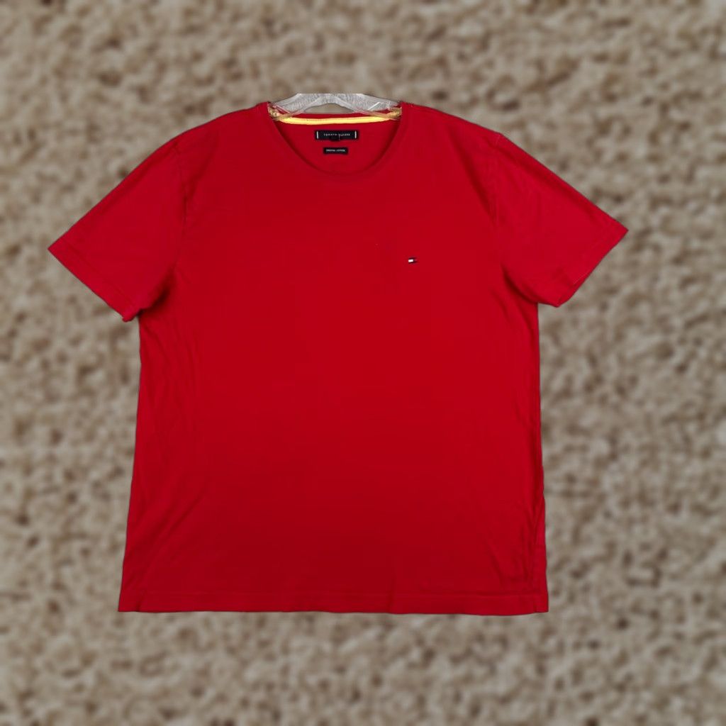 Tommy Hilfiger Tommy Hilfiger Women's T-Shirt 2XL Red Short Sleeve Crew Neck Cotton Logo Basic All Seasons Size XXL / US 16-18 / IT 52-54 - 1 Thumbnail