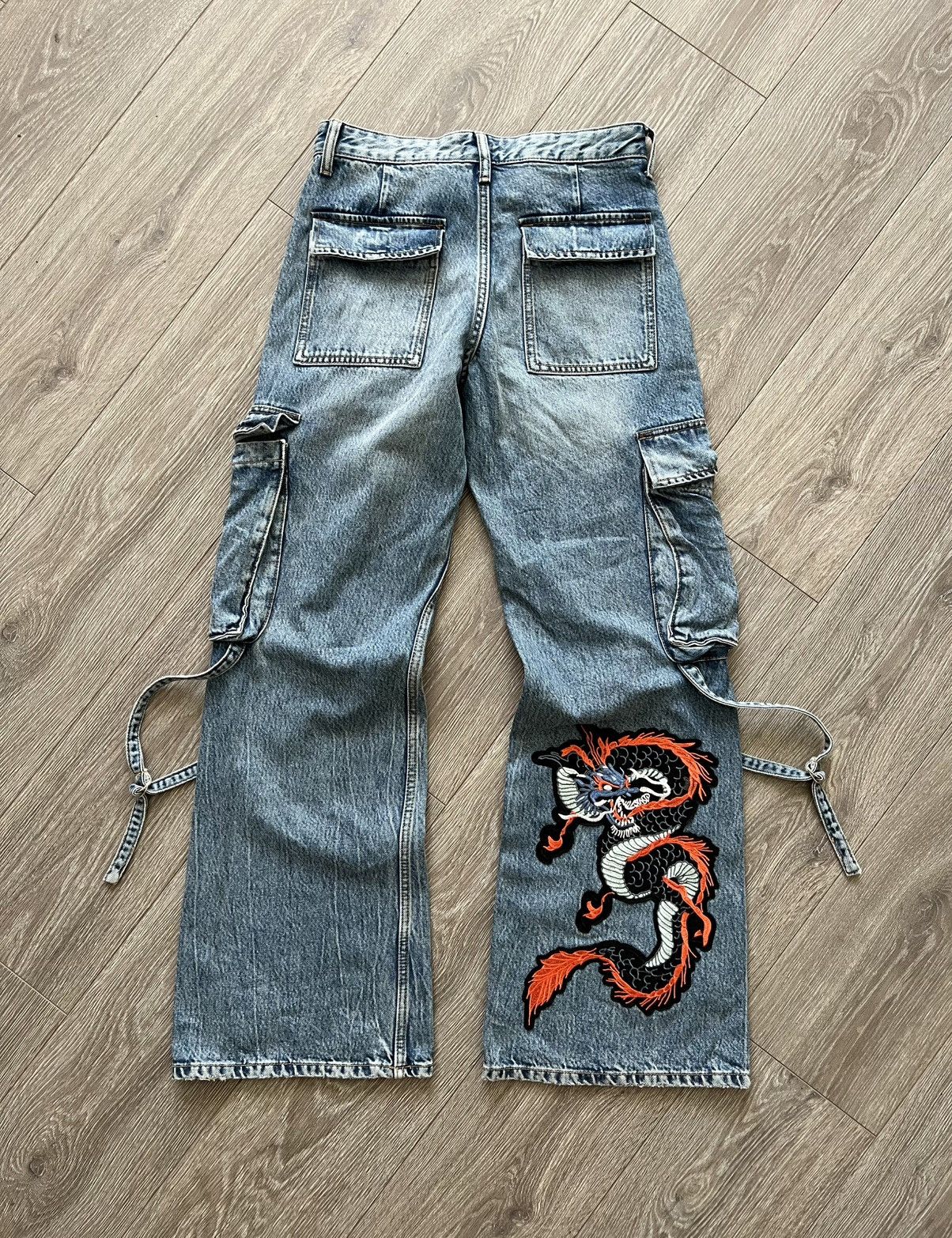 Vintage Vintage Y2K Dragon Baggy Jeans Cargo Pants Wide Leg Size US 30 / EU 46 - 1 Thumbnail