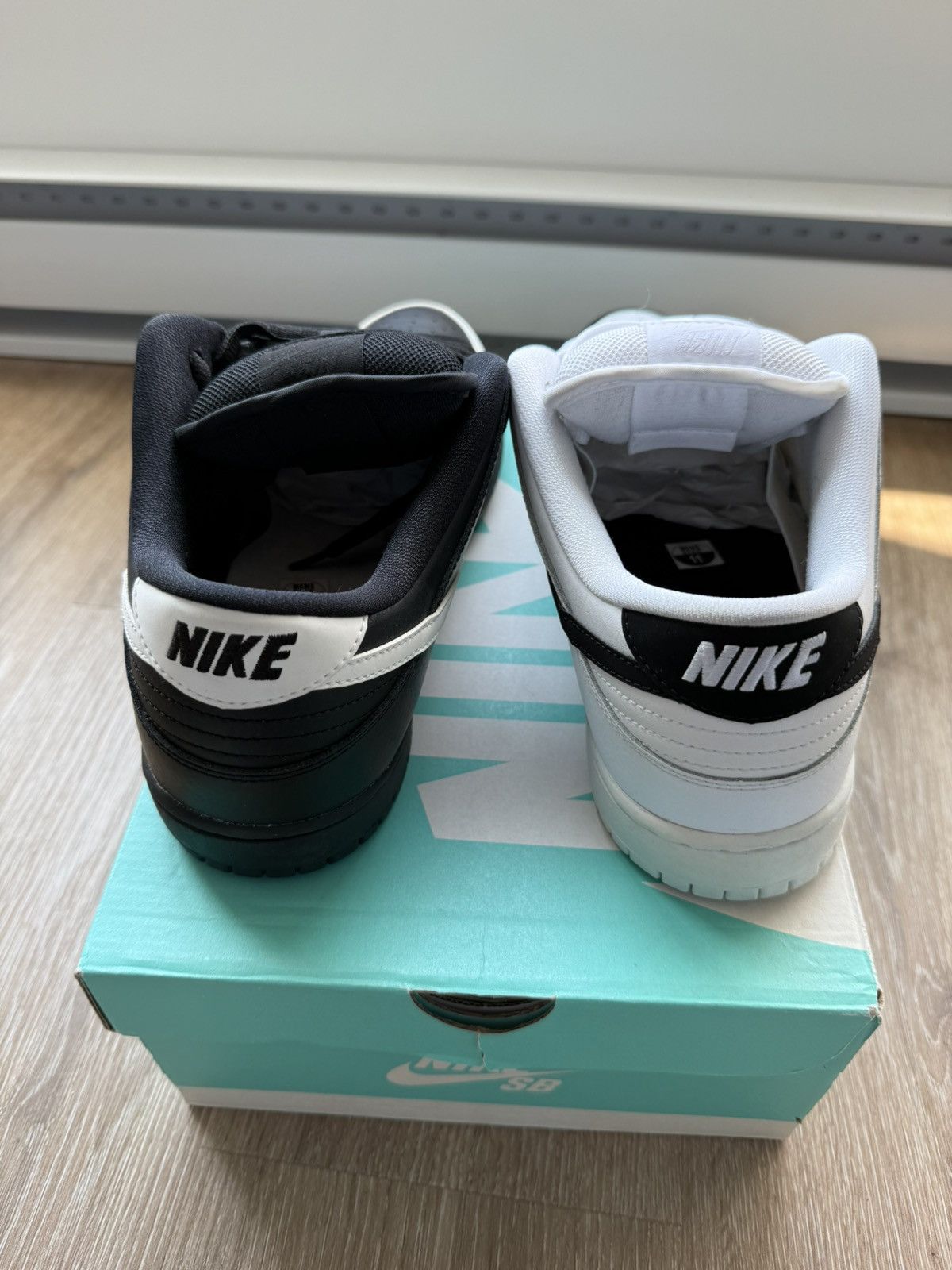 Nike Nike SB Dunk Low Premium - Yin Yang Size US 11 / EU 44 - 3 Thumbnail