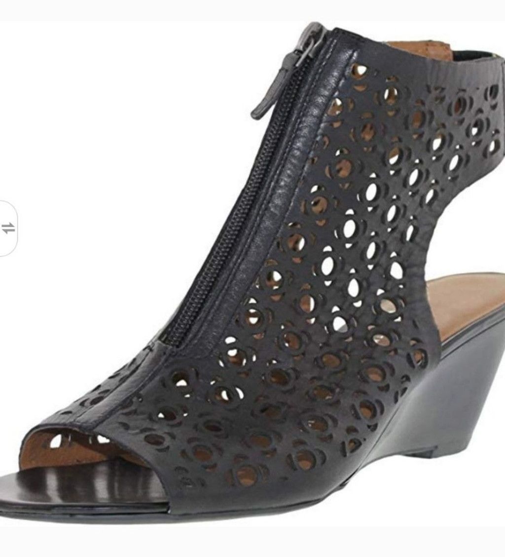 Franco Sarto Franco Sarto Akrona Leather Peep Toes Size 7.5 Size US 7.5 / IT 37.5 - 1 Thumbnail