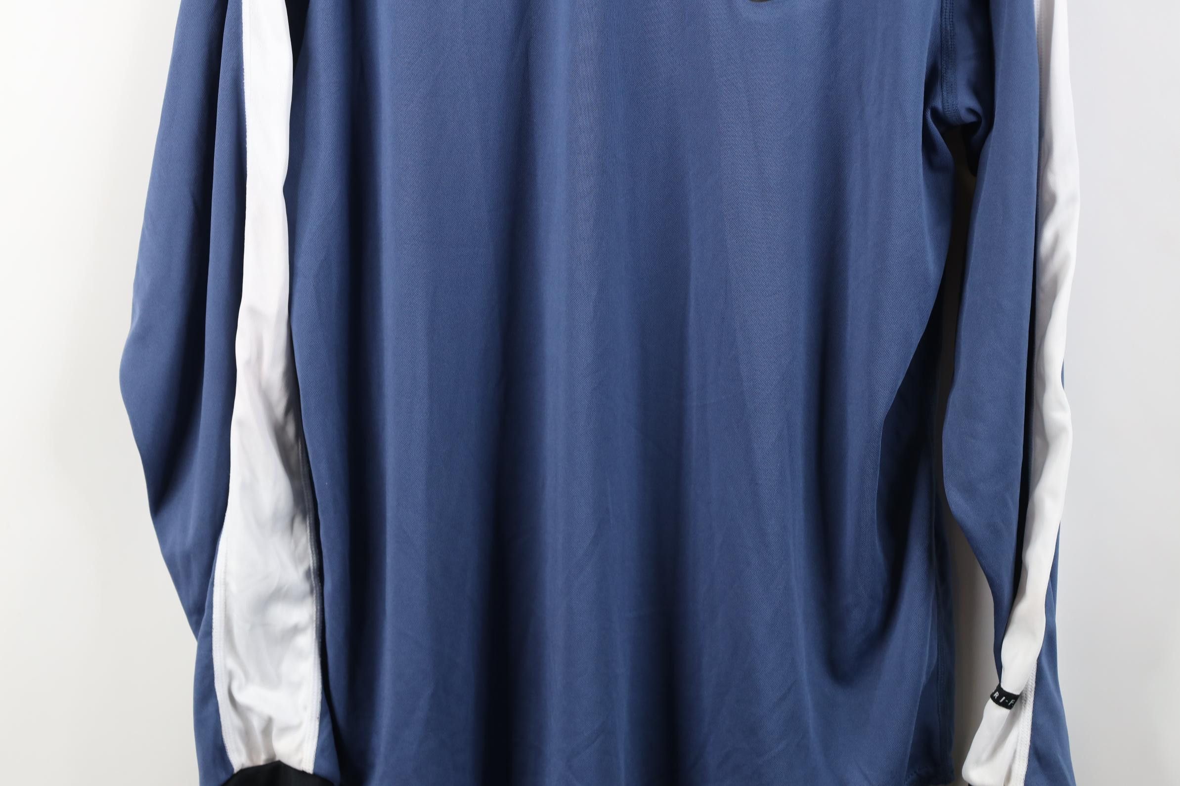 Nike Deadstock Vintage 90s Nike Womens Long Sleeve T-Shirt USA Size M / US 6-8 / IT 42-44 - 3 Thumbnail
