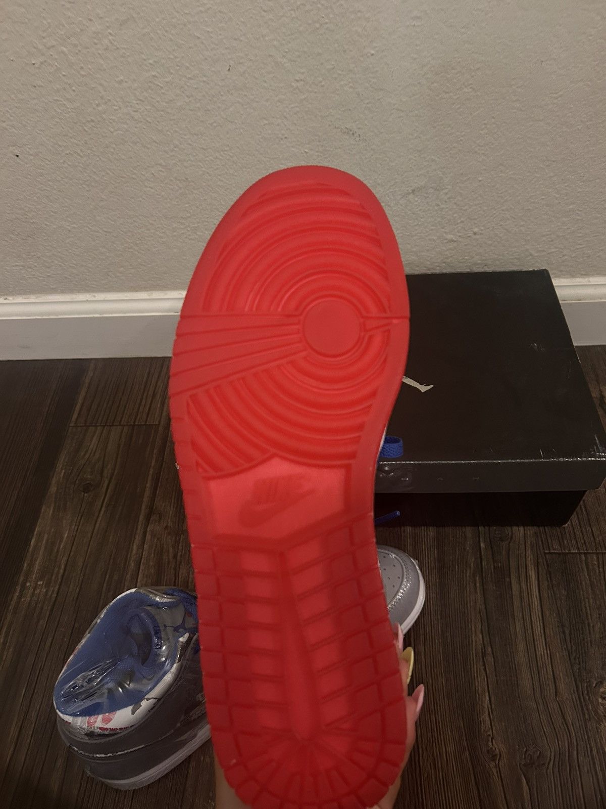 Jordan Brand Air Jordan 1 Retro Size US 10 / EU 43 - 5 Thumbnail