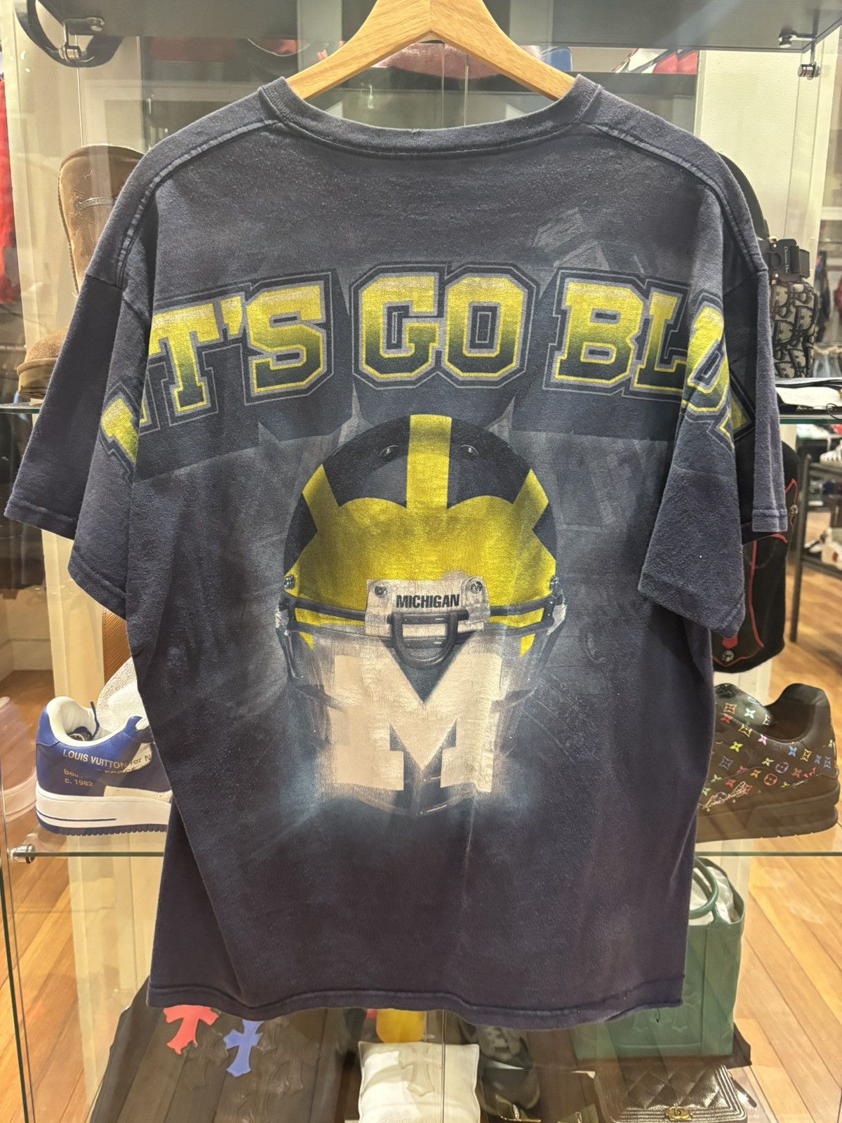 Vintage Vintage U Michigan Tee Size US XL / EU 56 / 4 - 2 Thumbnail