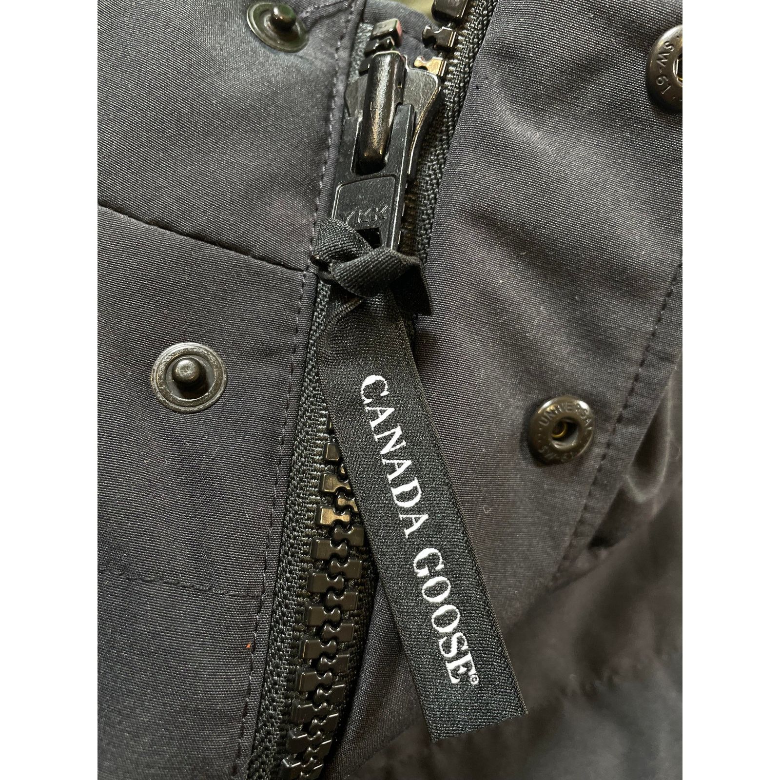 Canada Goose Canada Goose Red & Blue Camo Vest Size US M / EU 48-50 / 2 - 4 Thumbnail
