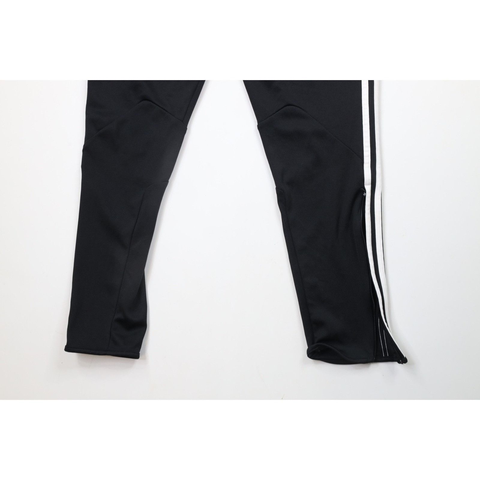 Adidas × Vintage Vintage Adidas Spell Out Striped Tapered Leg Soccer Pants Size US 32 / EU 48 - 11 Thumbnail