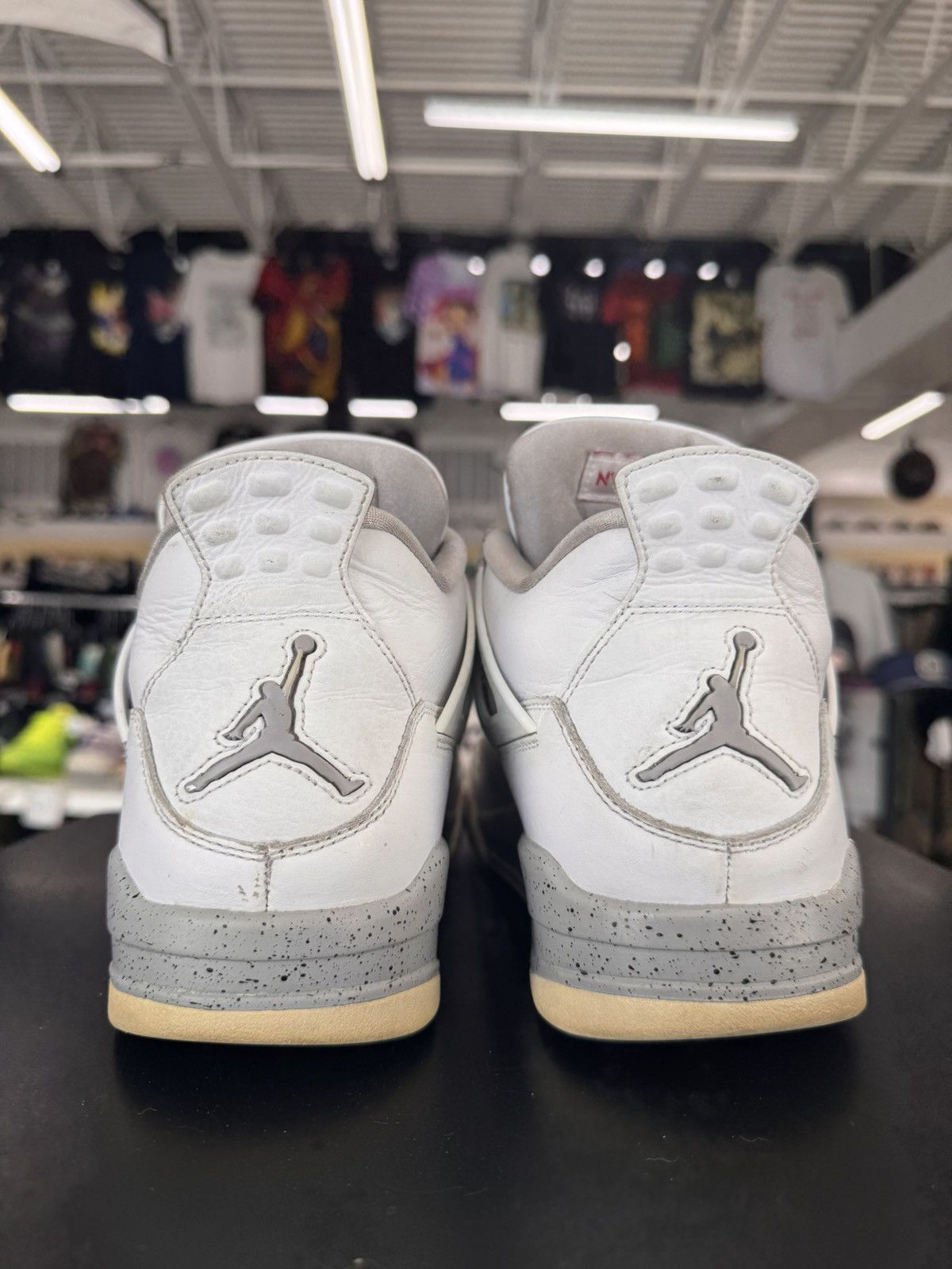 Jordan Brand Air Jordan 4 White Oreo Size 10 (2021) Size US 10 / EU 43 - 5 Thumbnail