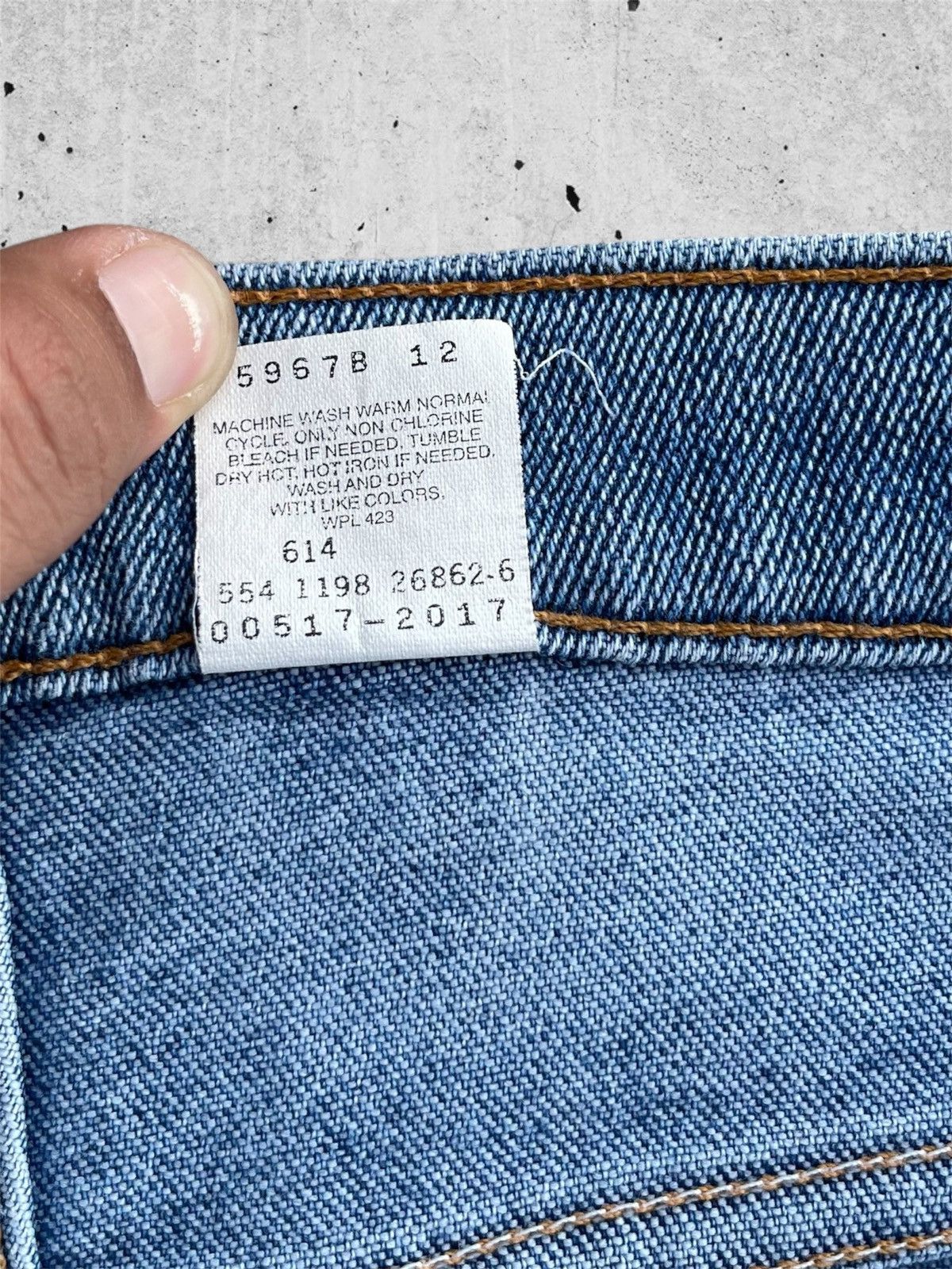 Jean × Levi's 🔥 Levi's 517 Bot Cut Distressed Denim W31🔥 Size US 31 - 8 Thumbnail