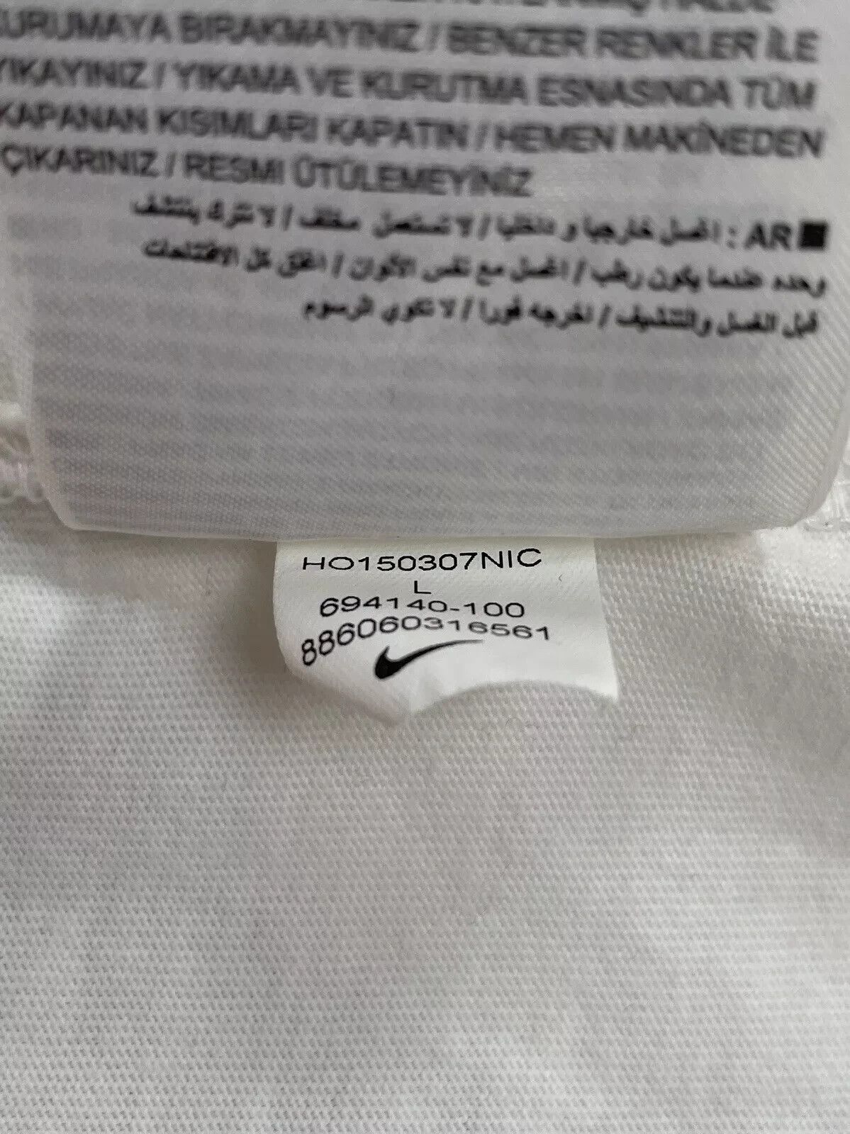 Nike Nike NTF NT/F TRACK & FIELD Long Sleeve White Shirt Mens Size US L / EU 52-54 / 3 - 15 Thumbnail