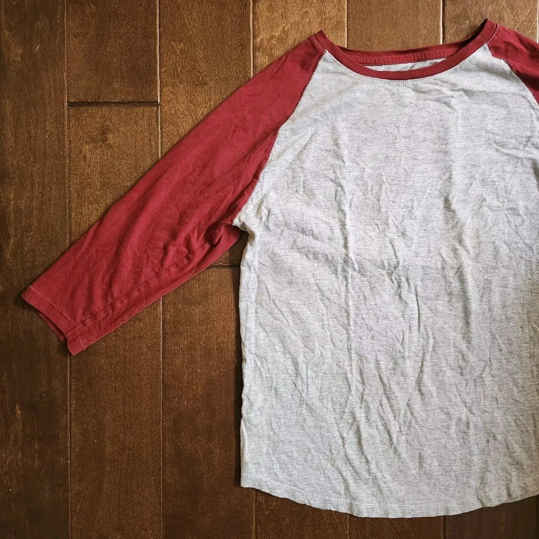 Cotton On Cotton On T-Shirt Women 3/4 Sleeve Striped Crew Neck Red Gray XS? Actually size S Multicolor. Size S / US 4 / IT 40 - 2 Thumbnail