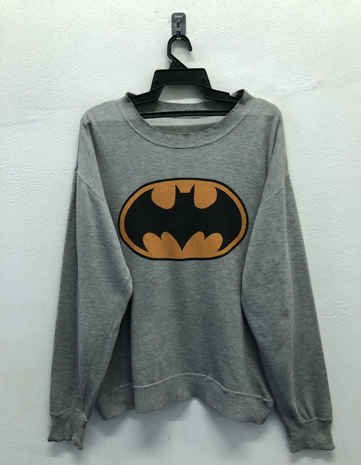 Vintage Vintage Batman Big Logo Sweatshirt Size US L / EU 52-54 / 3 - 1 Thumbnail