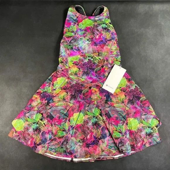 Lululemon NWT Lululemon Court Crush Tennis Dress Womens Size 6 Size M / US 6-8 / IT 42-44 - 1 Thumbnail