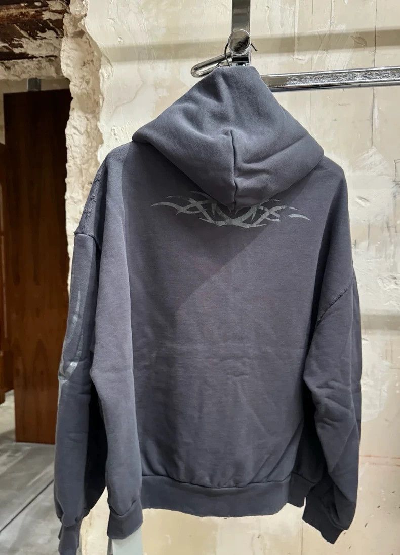 Balenciaga Balenciaga Winter limited dragon zipper hoodie Size US XS / EU 42 / 0 - 2 Thumbnail