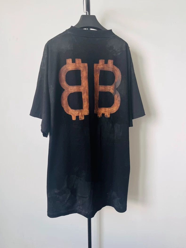 Balenciaga Balenciaga Solid monogrammed crewneck short sleeve T-shirt Size US XL / EU 56 / 4 - 2 Thumbnail